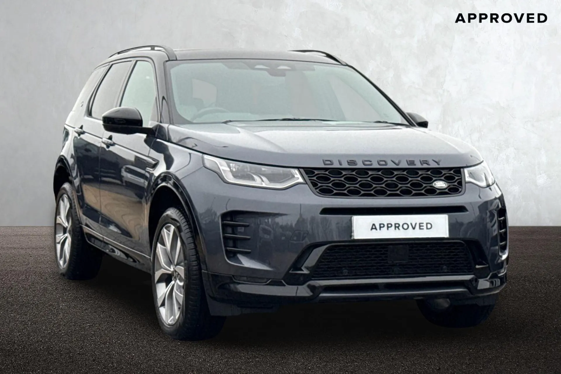 KO74MLU Land Rover Discovery Sport 2.0 D200 Dynamic HSE 5dr Auto [7 Seat] Image #1
