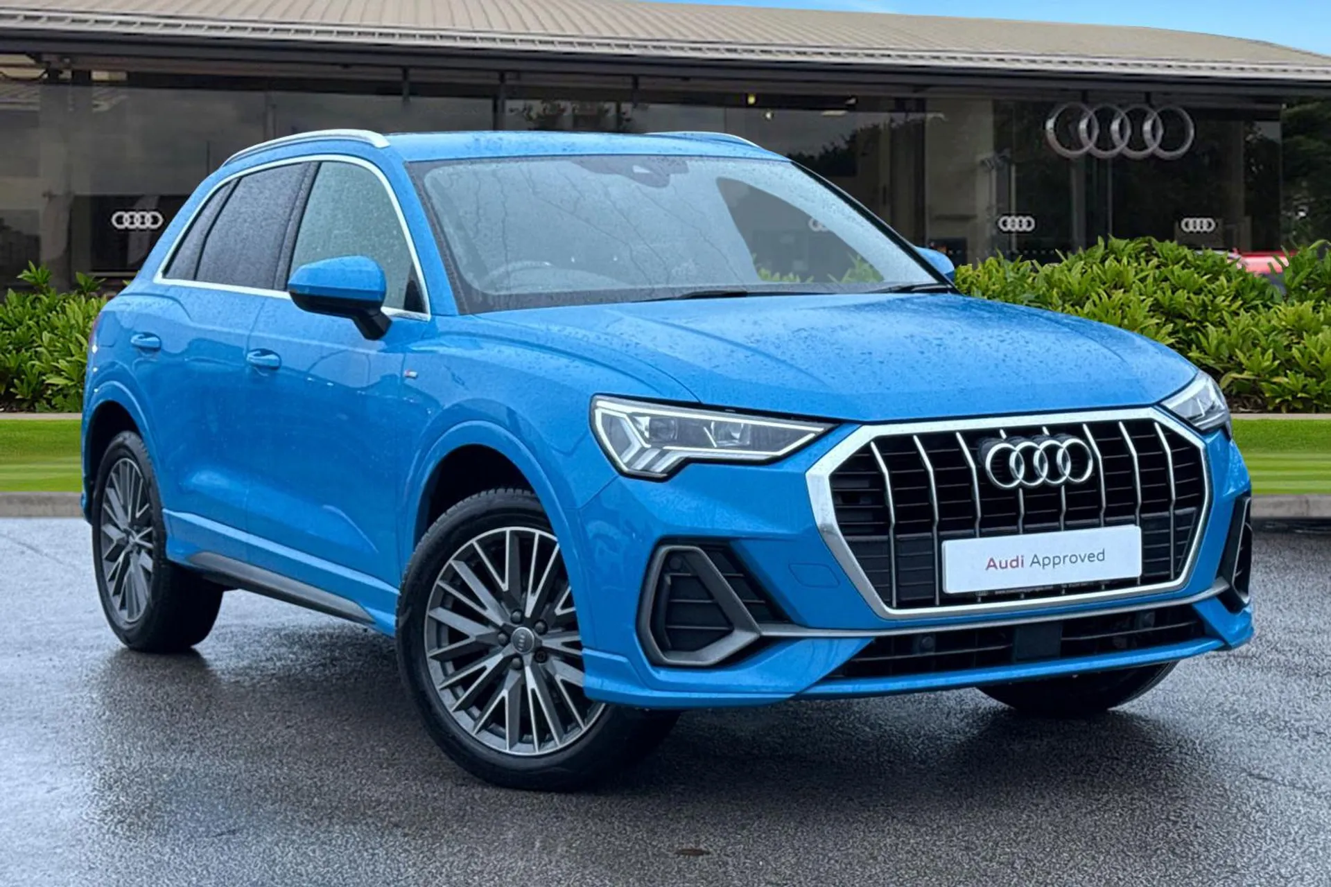 PL19WCN Audi Q3 S line 35 TFSI  150 PS 6-speed Image #1