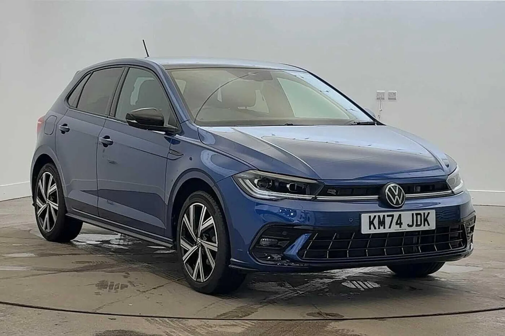 KM74JDK Volkswagen Polo 1.0 TSI 115 Black Edition 5dr DSG Image #1