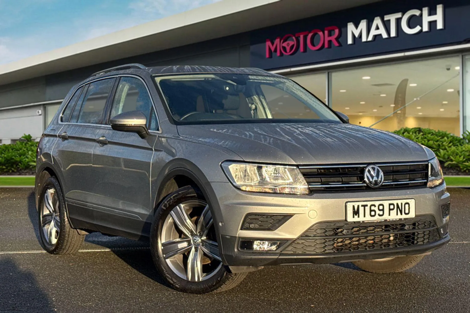 MT69PNO Volkswagen Tiguan 1.5 TSI EVO Match Euro 6 (s/s) 5dr Image #1