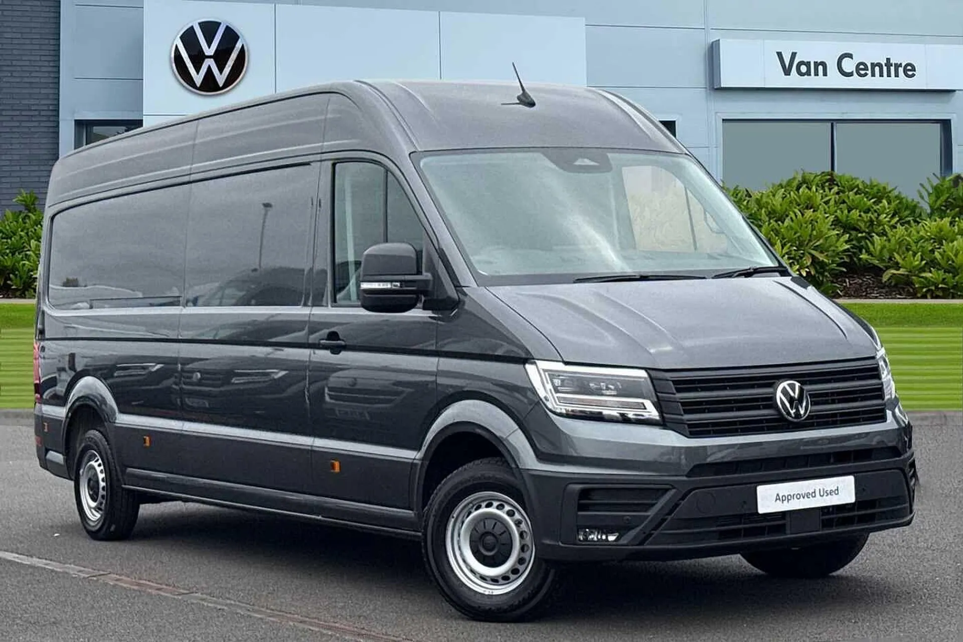 DF75TZJ Volkswagen Crafter CR35 Panel van Commerce Plus LWB 177 PS 2.0 TDI Auto 8sp-MY25/LED's/Camera Image #1