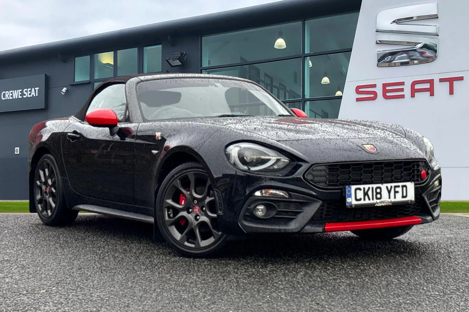 CK18YFD Abarth 124 Spider 1.4 MultiAir Euro 6 2dr Image #1