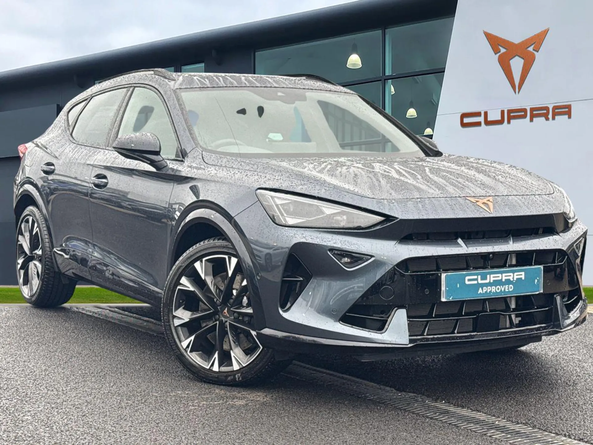 DF25JCO CUPRA Formentor 2.0 TSI 333 VZ2 5dr DSG 4Drive **Panoramic sunroof** Image #1