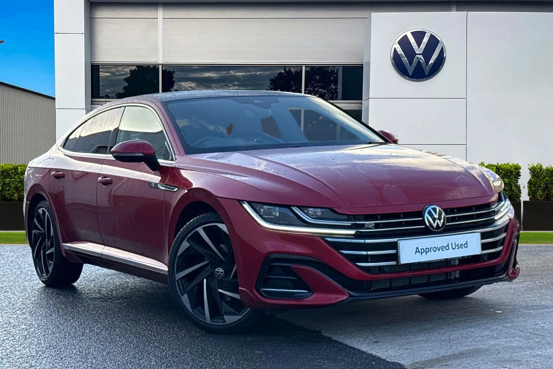 DC25NHX Volkswagen Arteon 2.0 TSI R-Line 5dr DSG | Pan Roof | DCC | Power Tailgate Image #1