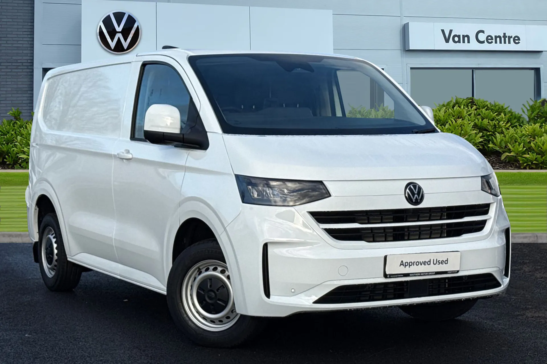 MF75FVE Volkswagen Transporter 2.0 TDI 150 Commerce Plus Van Image #1
