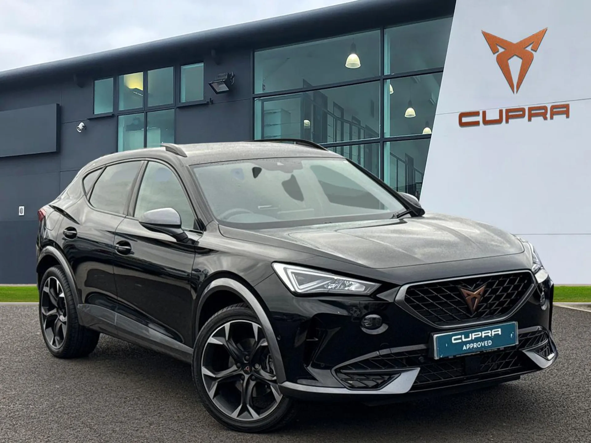 KN74LGZ CUPRA Formentor 1.4 eHybrid 204 V2 5dr DSG Image #1