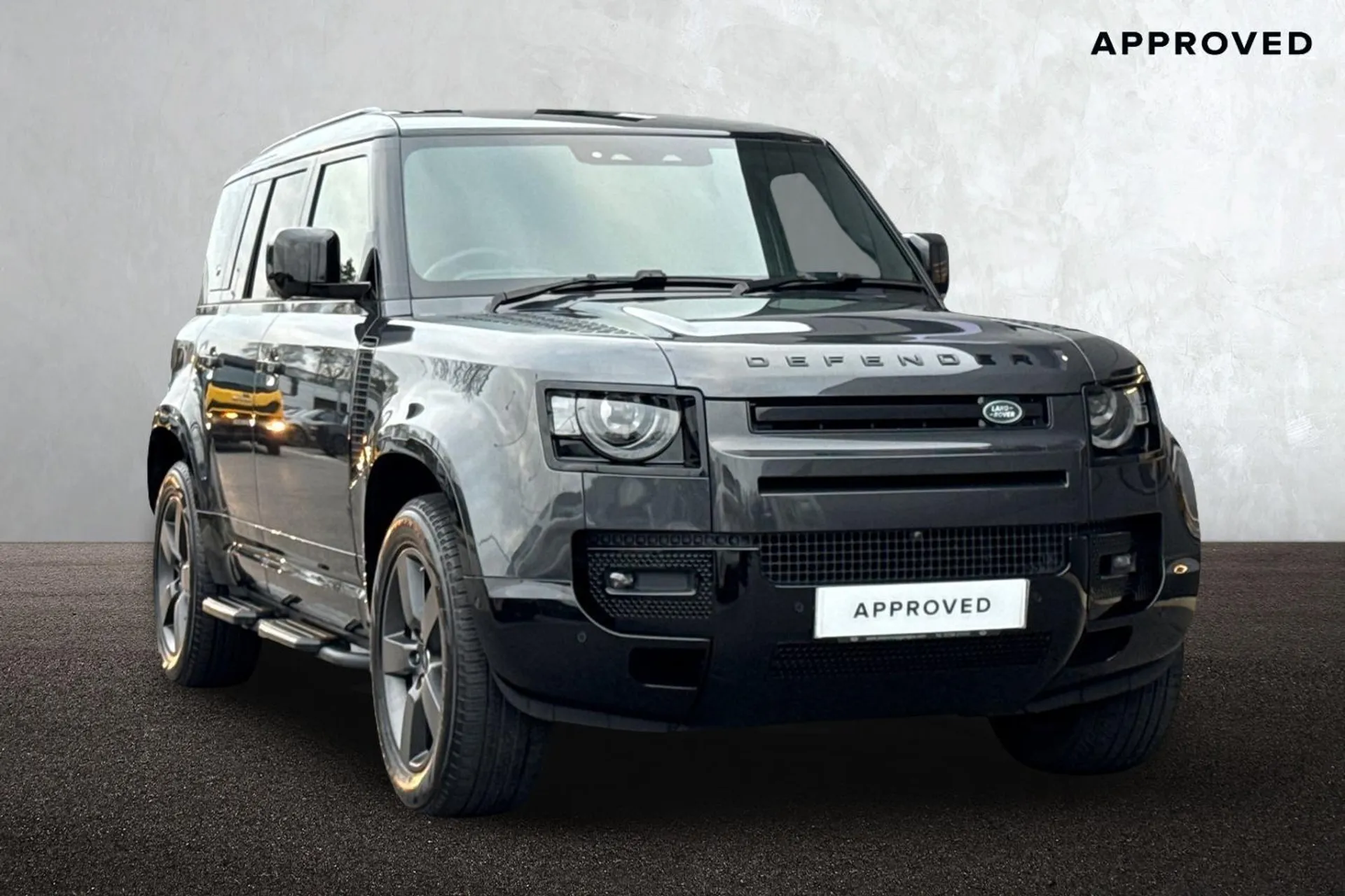 FG24NGU Land Rover Defender 3.0 D300 X-Dynamic HSE 110 5dr Auto [7 Seat] Image #1