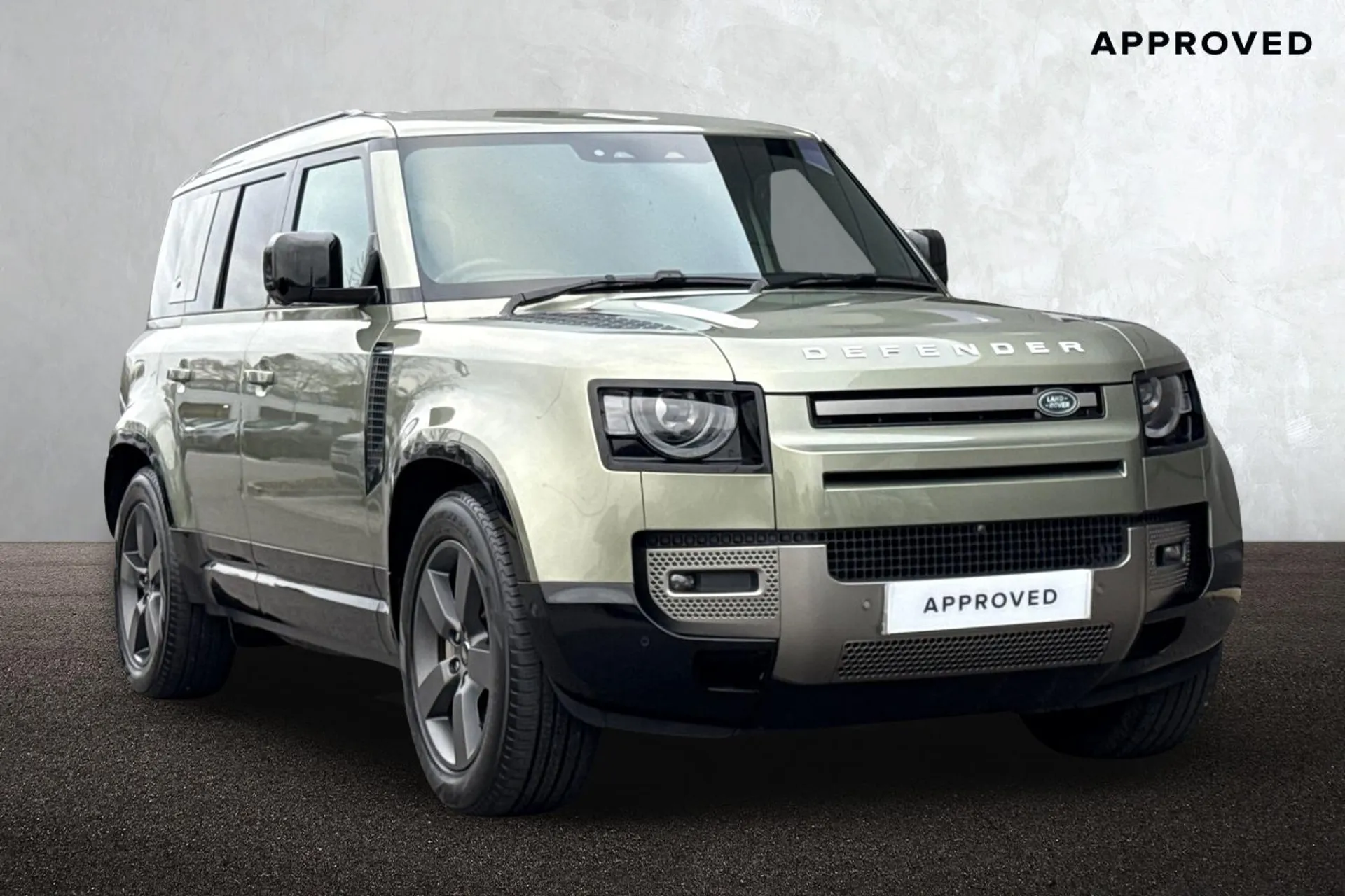 KR24BXS Land Rover Defender 110 3.0 D300 X-Dynamic HSE 5dr Image #1