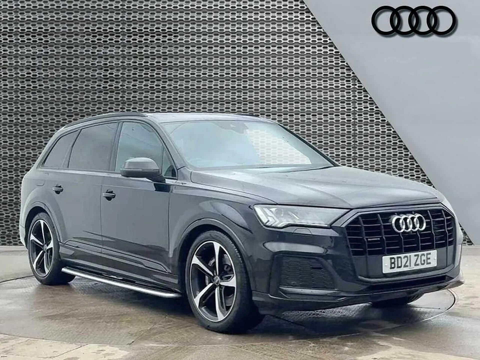BD21ZGE Audi Q7 Black Edition 50 TDI quattro 286 PS tiptronic Image #1