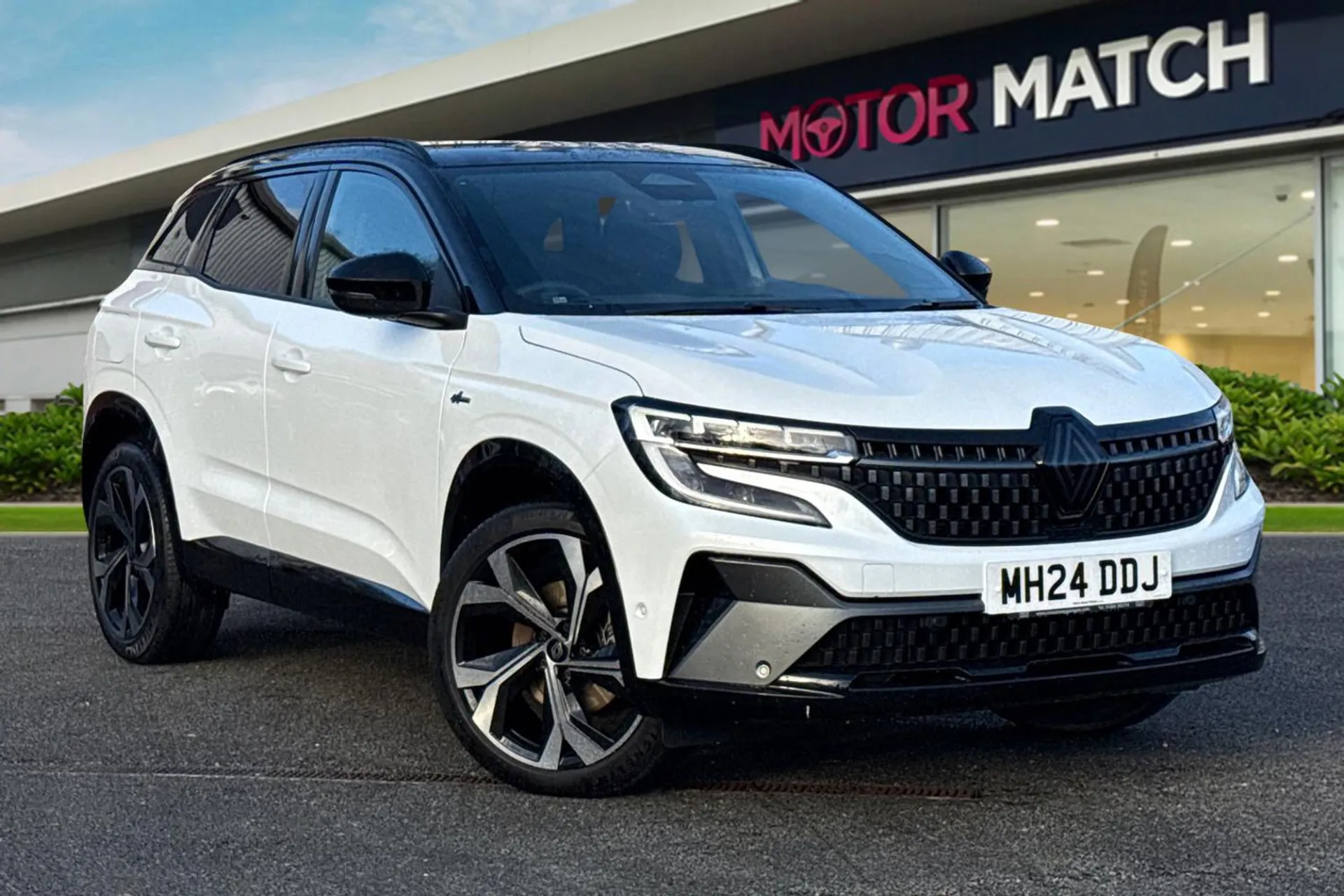 MH24DDJ Renault Austral 1.2 E-TECH techno esprit Alpine Auto Euro 6 (s/s) 5dr Image #1