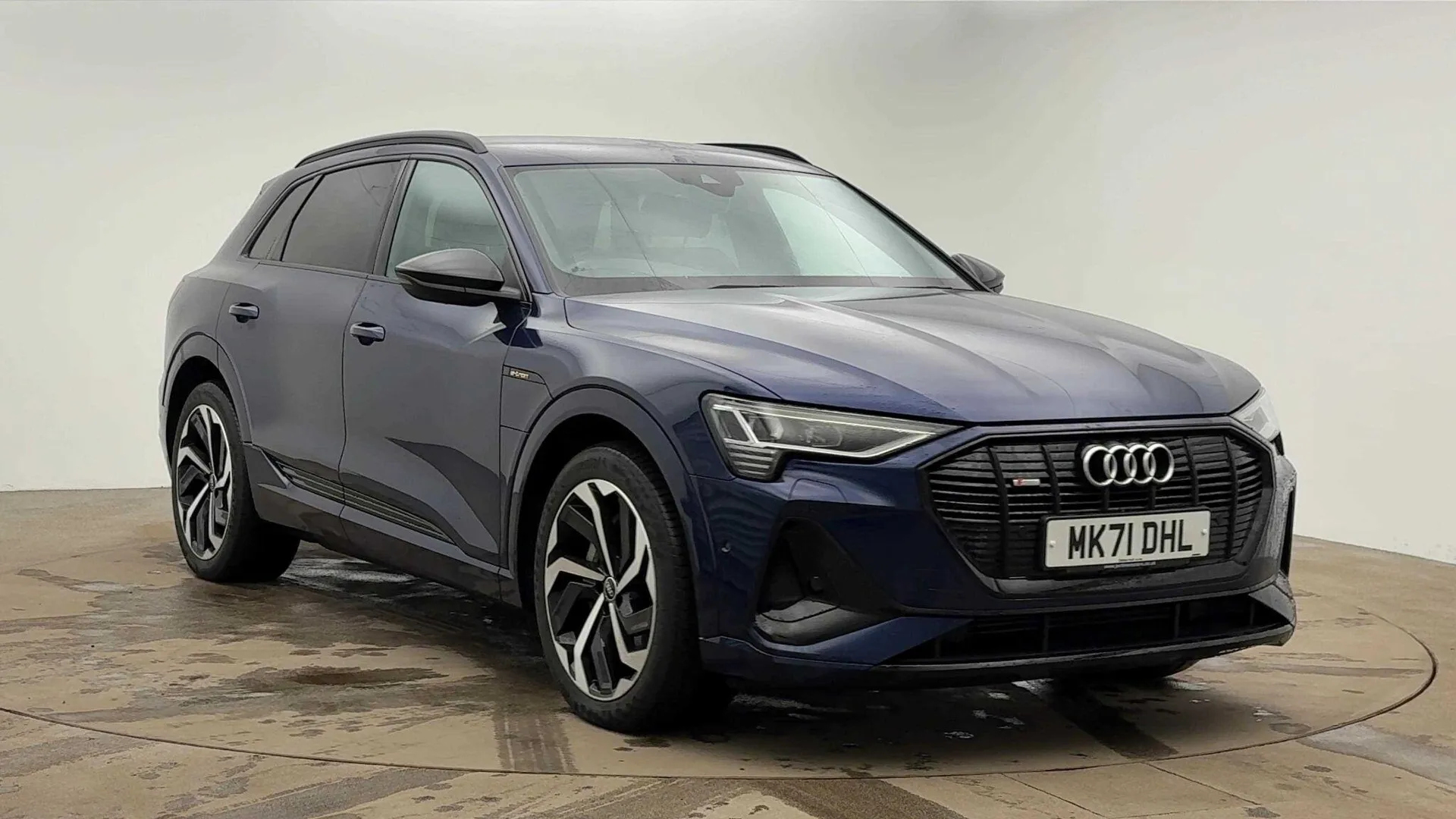 MK71DHL Audi e-tron Black Edition 55 quattro 300,00 kW Image #1