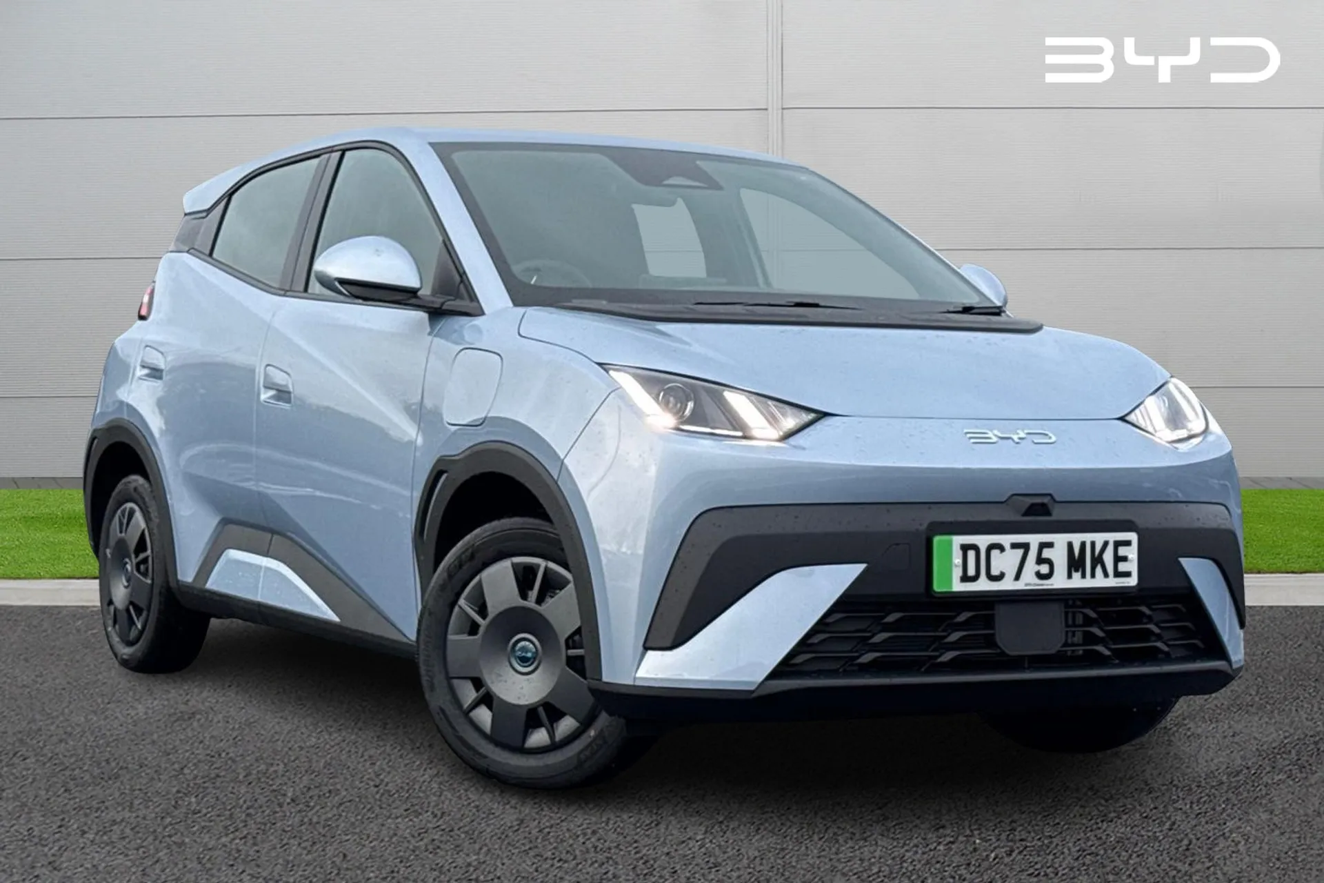 DC75MKE BYD Dolphin Surf 30kWh Active Auto 5dr Image #1