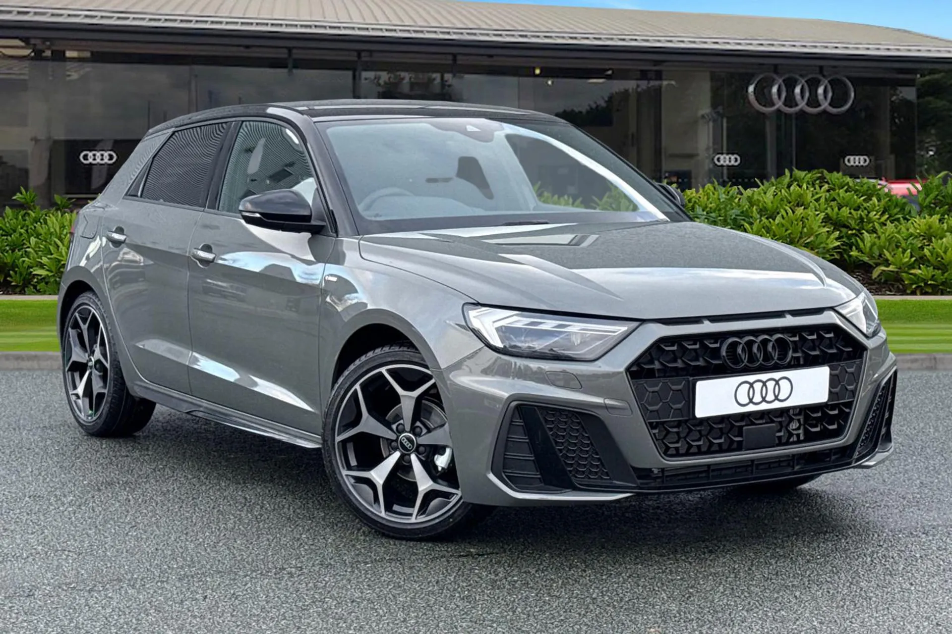  Audi A1 1.0 TFSI 25 Black Edition Sportback S Tronic Euro 6 (s/s) 5dr Image #1