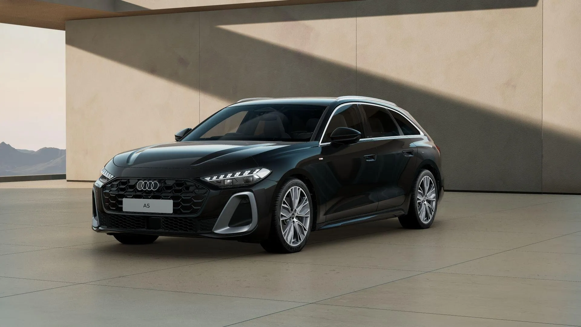 LR75RWV Audi A5 Avant S line TFSI  204 PS S tronic Image #1