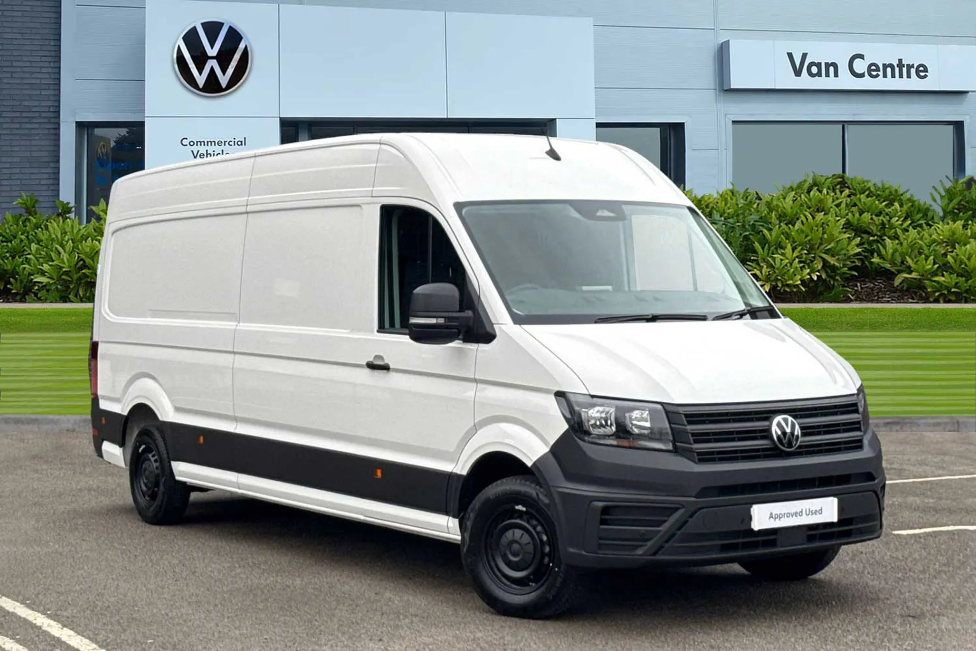 PJ75VBP Volkswagen Crafter CR35 Panel van Commerce LWB 140 PS 2.0 TDI 8sp Automatic FWD Image #1