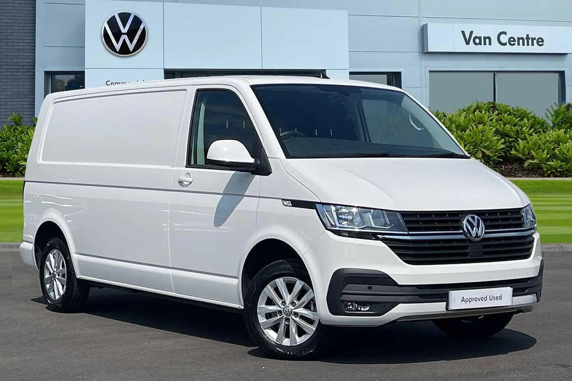 DG74YBU Volkswagen Transporter 2.0 TDI 150 Highline Van Image #1
