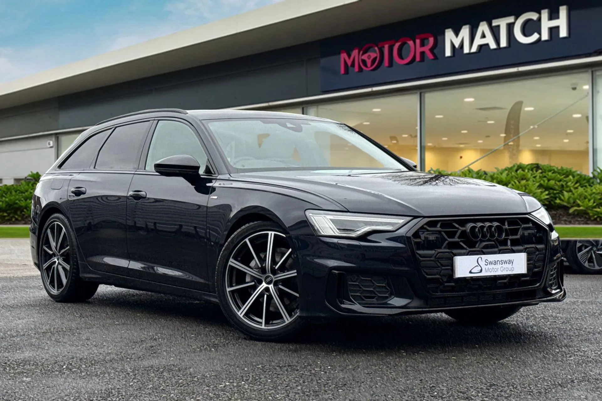 PJ75KWT Audi A6 Avant Avant Black Edition 40 TFSI  204 PS S tronic Image #1