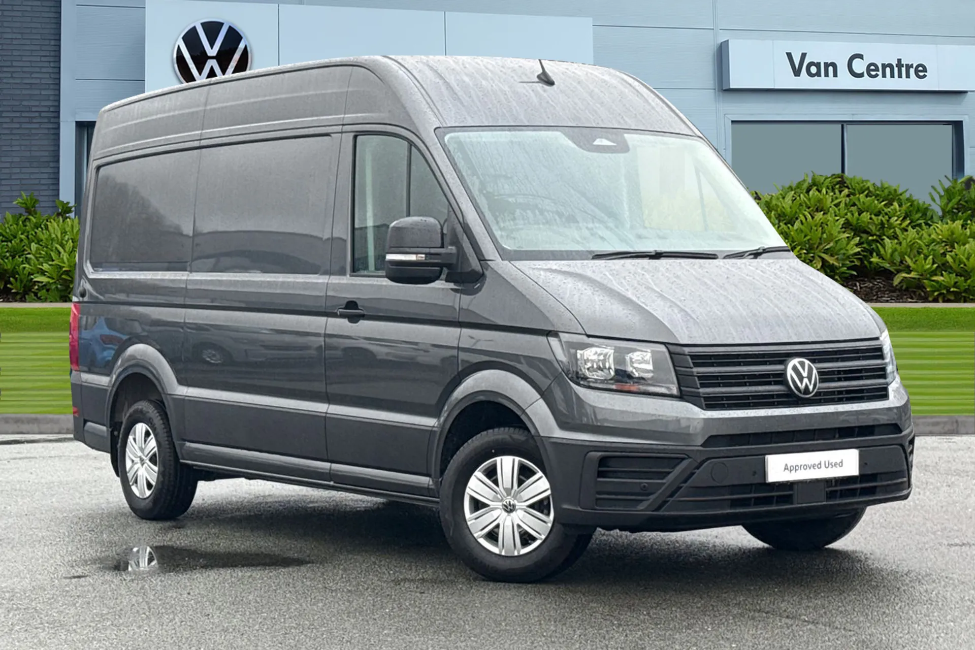 DC75FKO Volkswagen Crafter CR35 Commerce Plus MWB 140 PS Man FWD  - Digital Dash/Camera/Heated Windscr Image #1