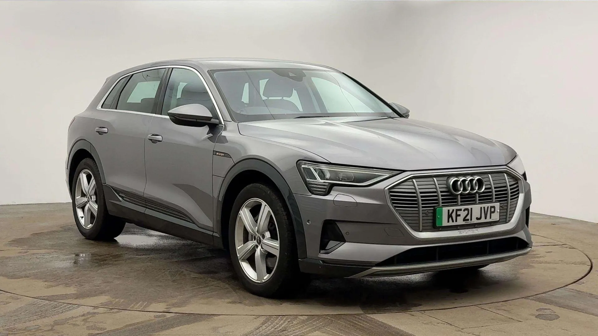 KF21JVP Audi e-tron 230kW 50 Quattro 71kWh Technik 5dr Auto Image #1
