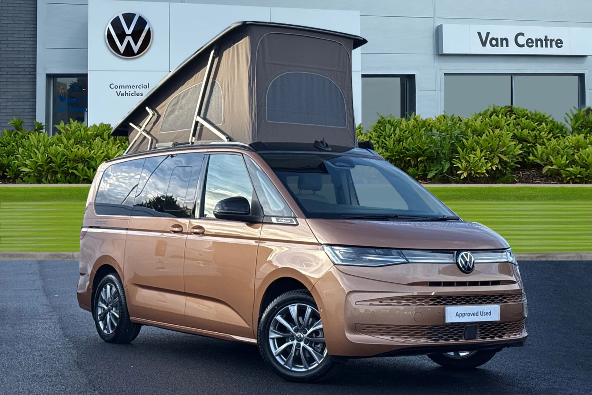 DF75XNT Volkswagen California Ocean T7 SWB 150 PS DSG - Massive Spec Image #1