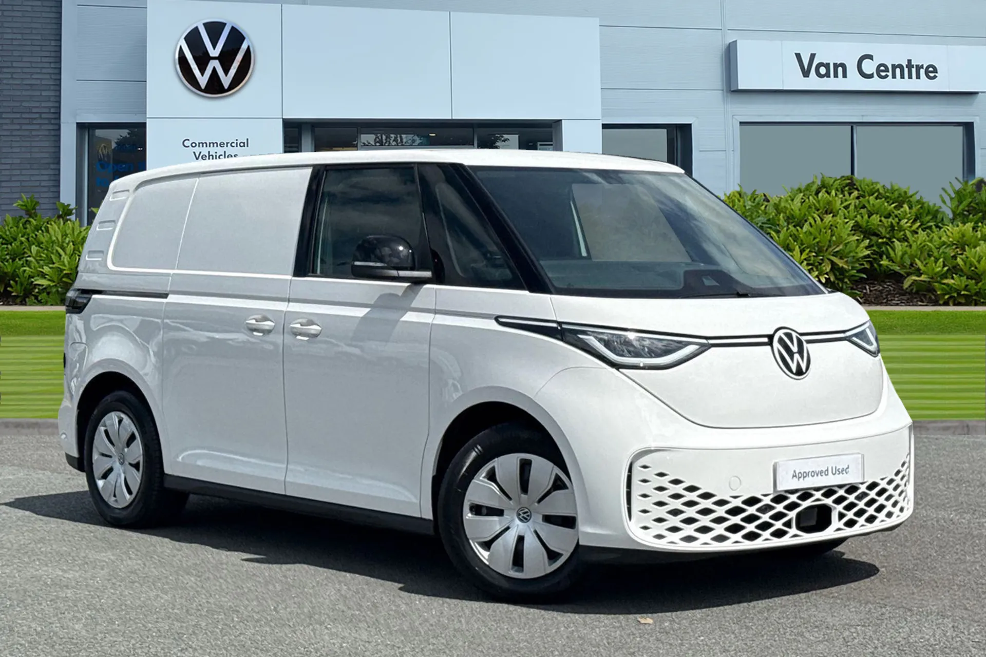 DG25EVC Volkswagen Id. Buzz Cargo 210kW Commerce 79kWh Auto Image #1