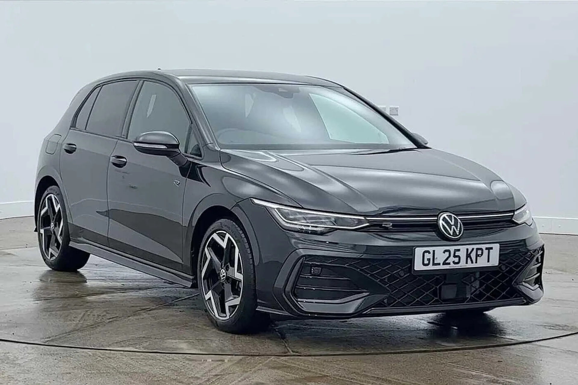 GL25KPT Volkswagen Golf 1.5 eTSI 150 R-Line 5dr DSG Image #1