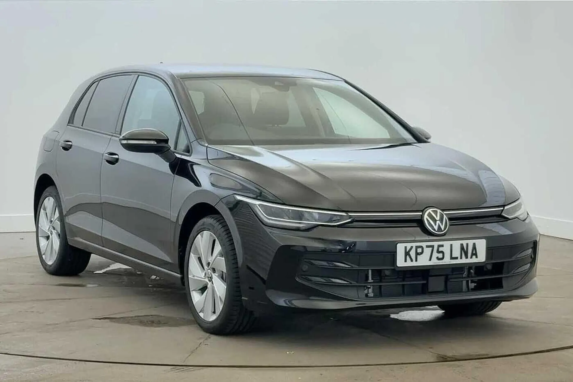 KP75LNA Volkswagen Golf 1.5 TSI 204 Match eHybrid 5dr DSG Image #1