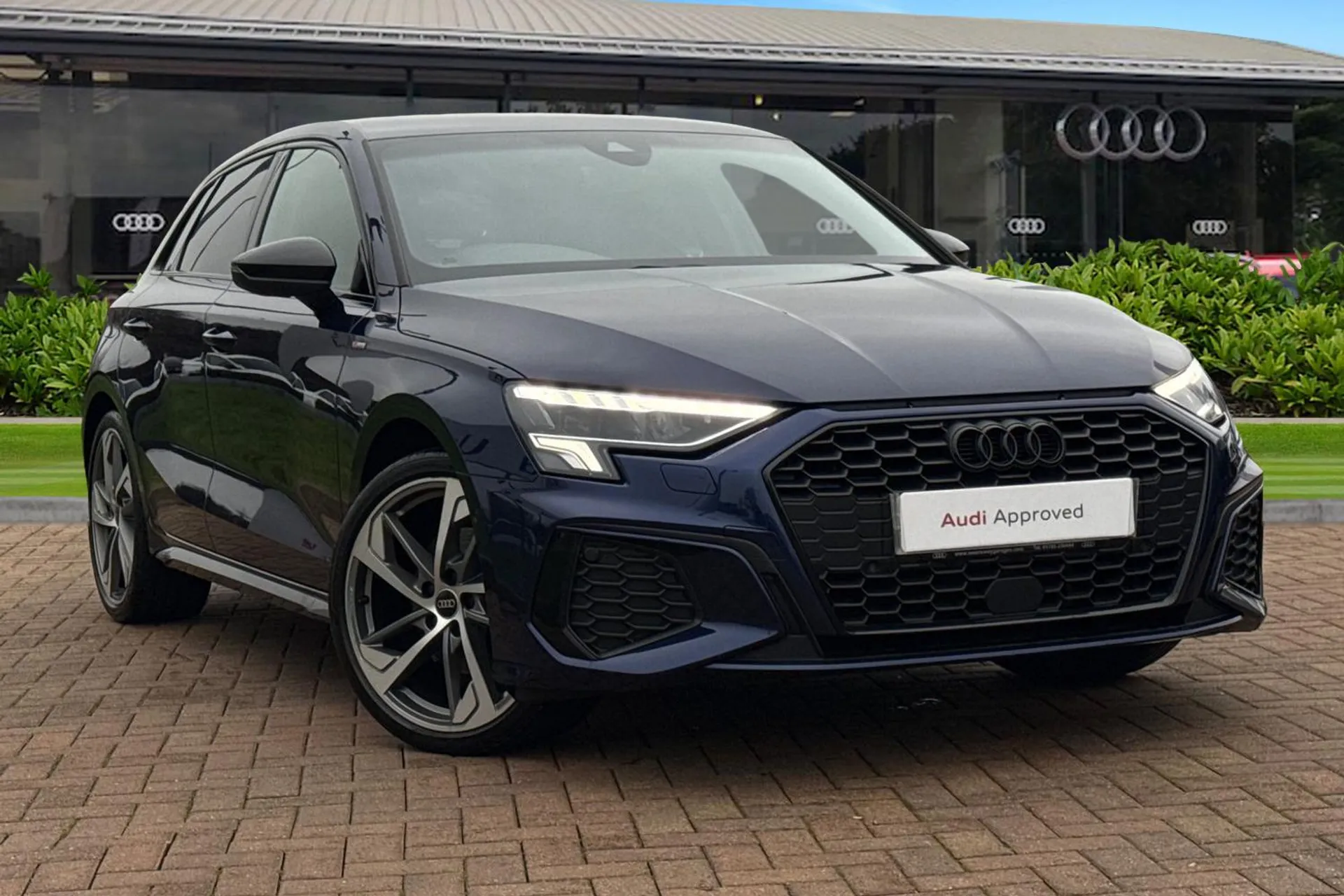 BL73FGZ Audi A3 Black Edition 35 TFSI 150 PS S tronic in stock at