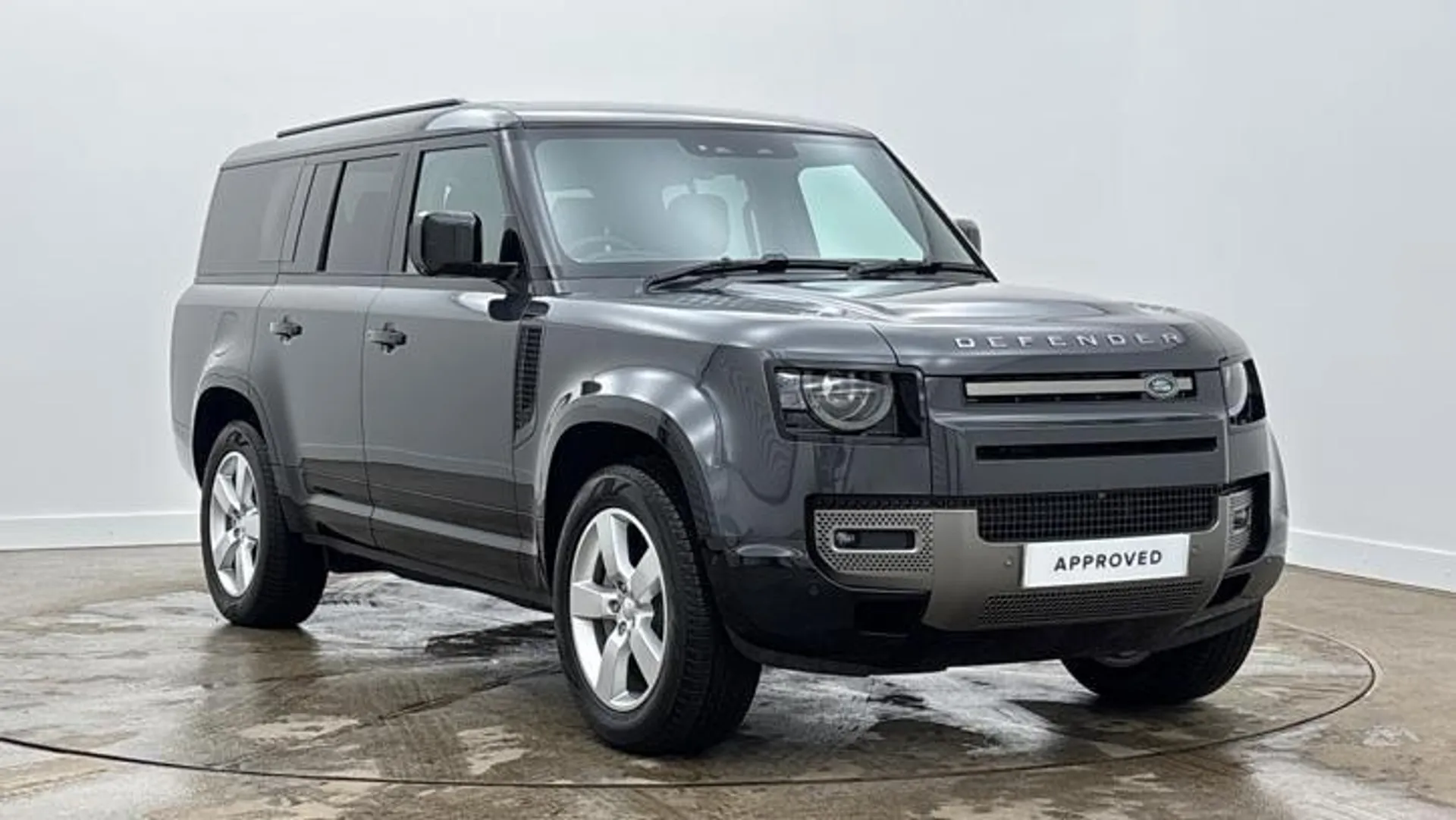 KW25GXV Land Rover Defender 130 3.0 D350 X-Dynamic SE 5dr Image #1
