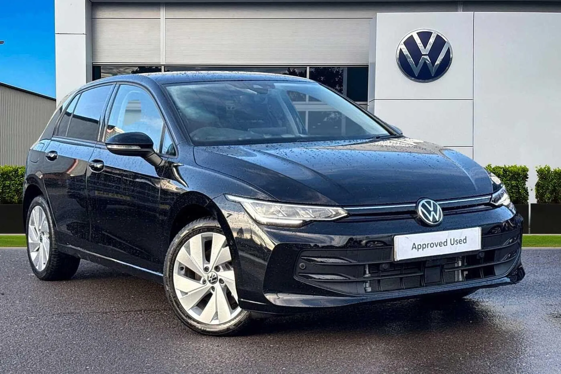KP75LJY Volkswagen Golf 1.5 TSI 204 Match eHybrid 5dr DSG Image #1