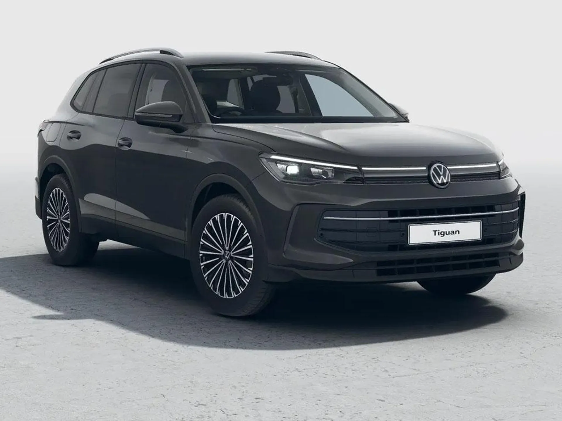  Volkswagen Tiguan 1.5 eTSI MHEV Match DSG Euro 6 (s/s) 5dr Image #1