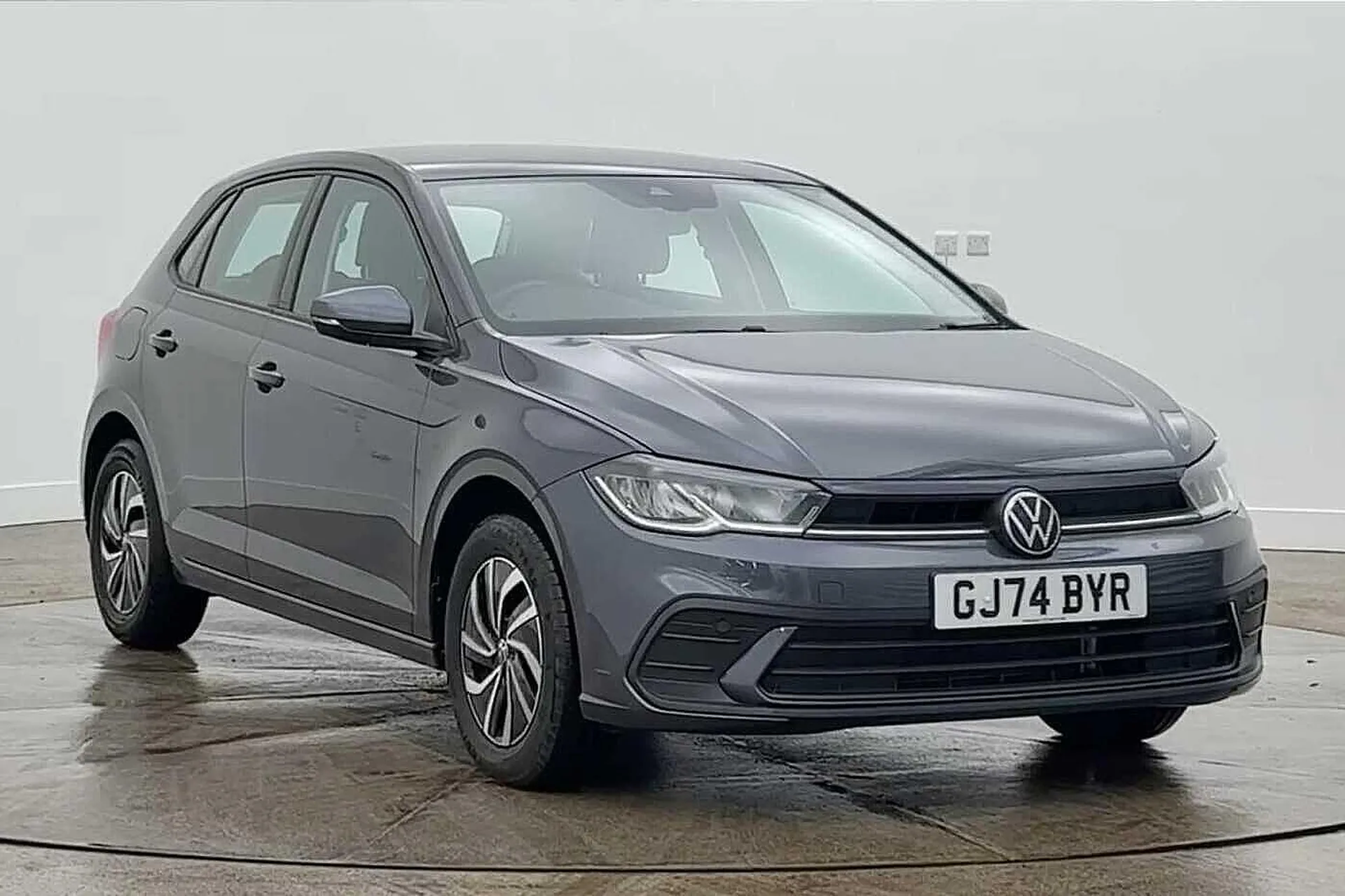 GJ74BYR Volkswagen Polo 1.0 Life 5dr Image #1