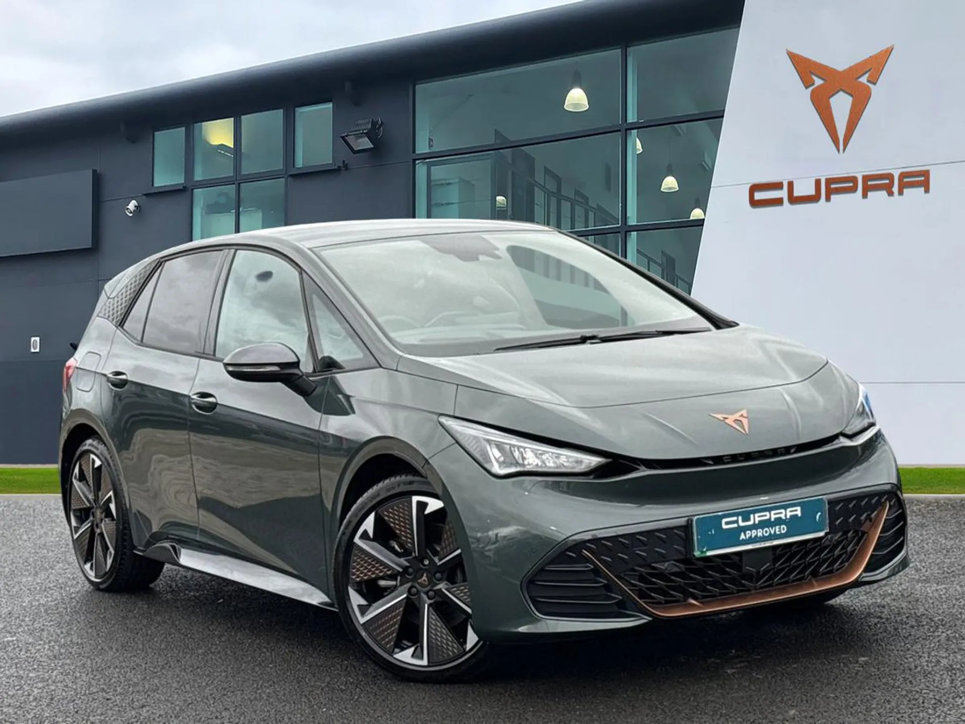 KS25ZWY CUPRA Born 240kW e-Boost VZ 79kWh 5dr Auto Image #1