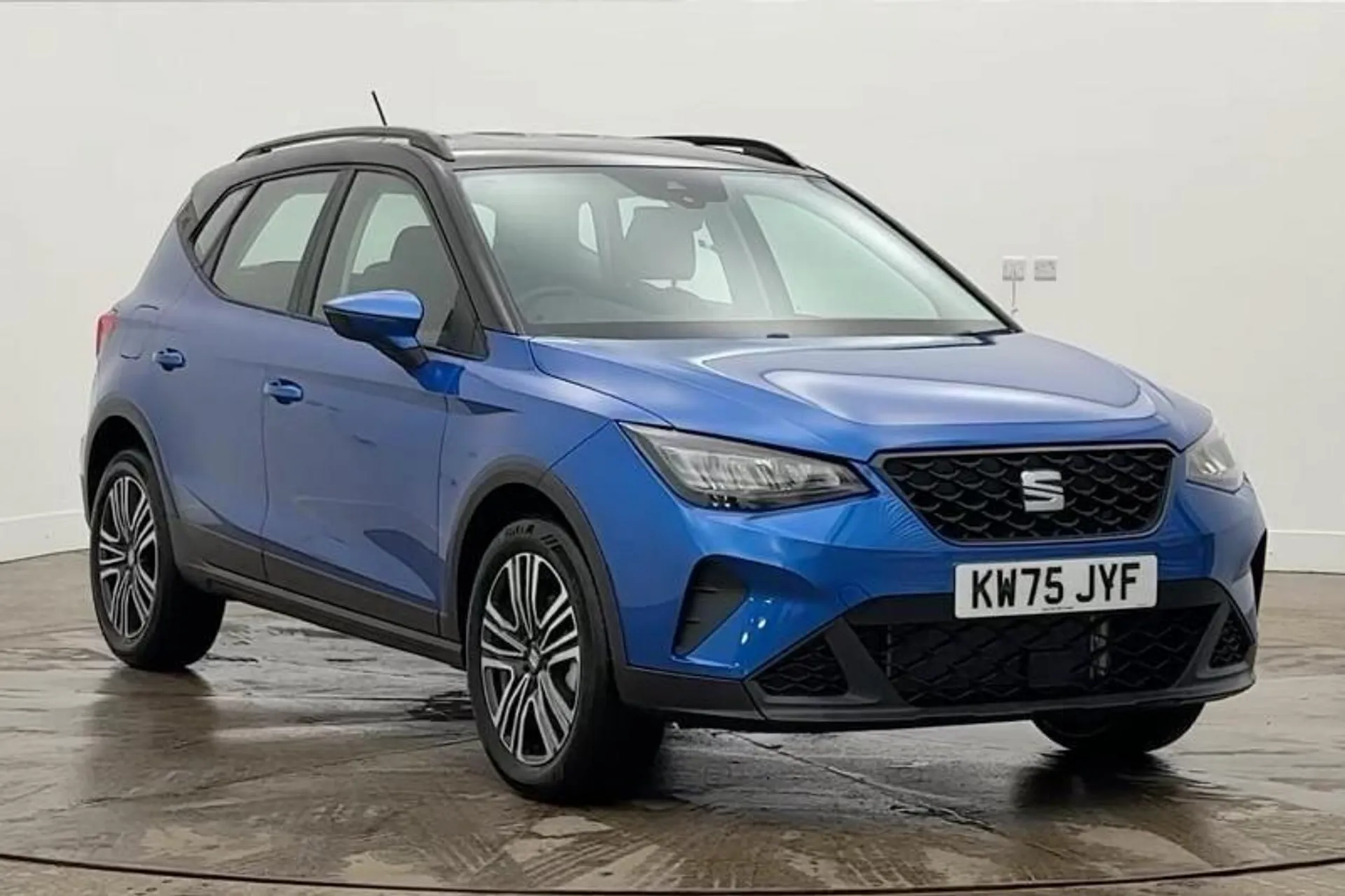 KW75JYF SEAT Arona 1.0 TSI SE 5dr Image #1