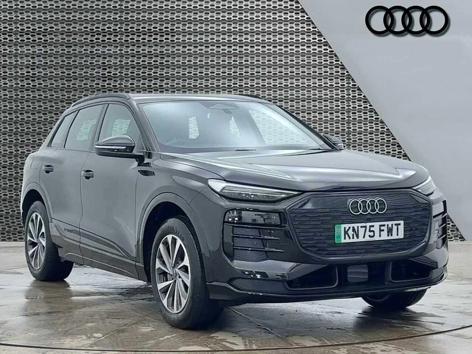 KN75FWT Audi Q6 E-Tron Q6 SUV Sport e-tron performance 225,00 kW Image #1