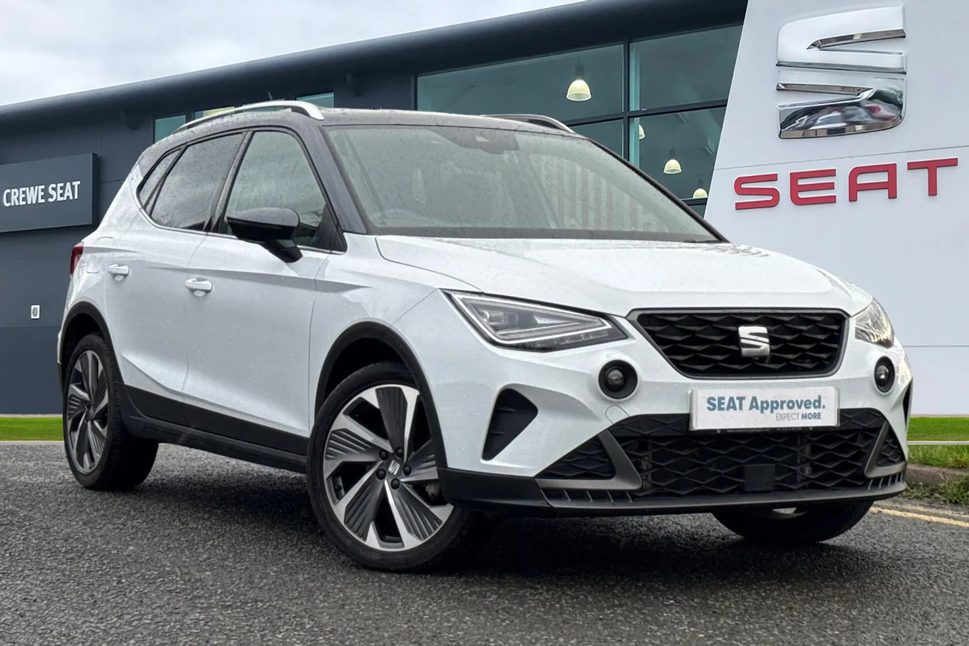 DG24HCC SEAT Arona 1.0 TSI FR Sport Euro 6 (s/s) 5dr Image #1