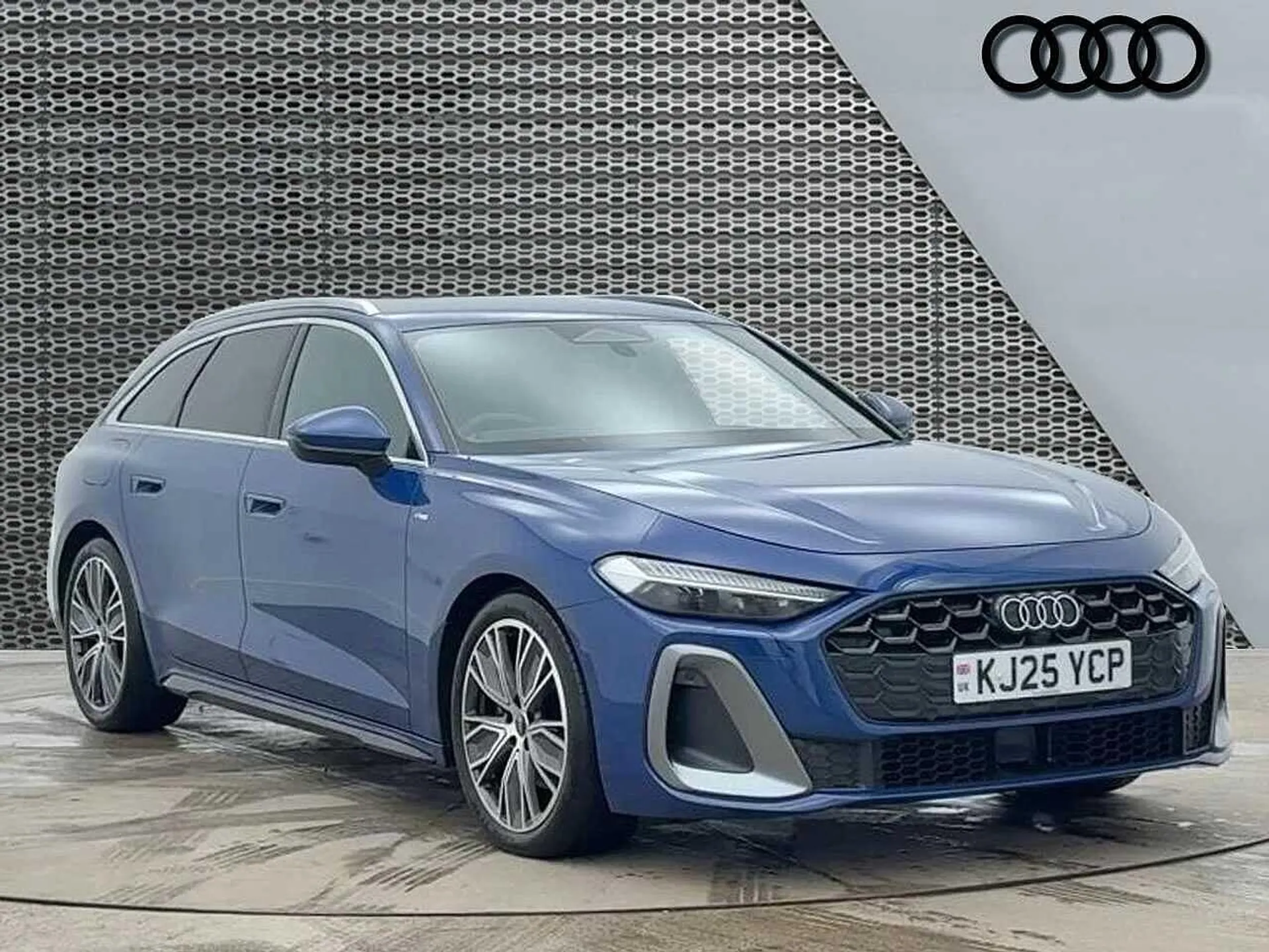 KJ25YCP Audi A5 Avant S line TFSI  204 PS S tronic Image #1