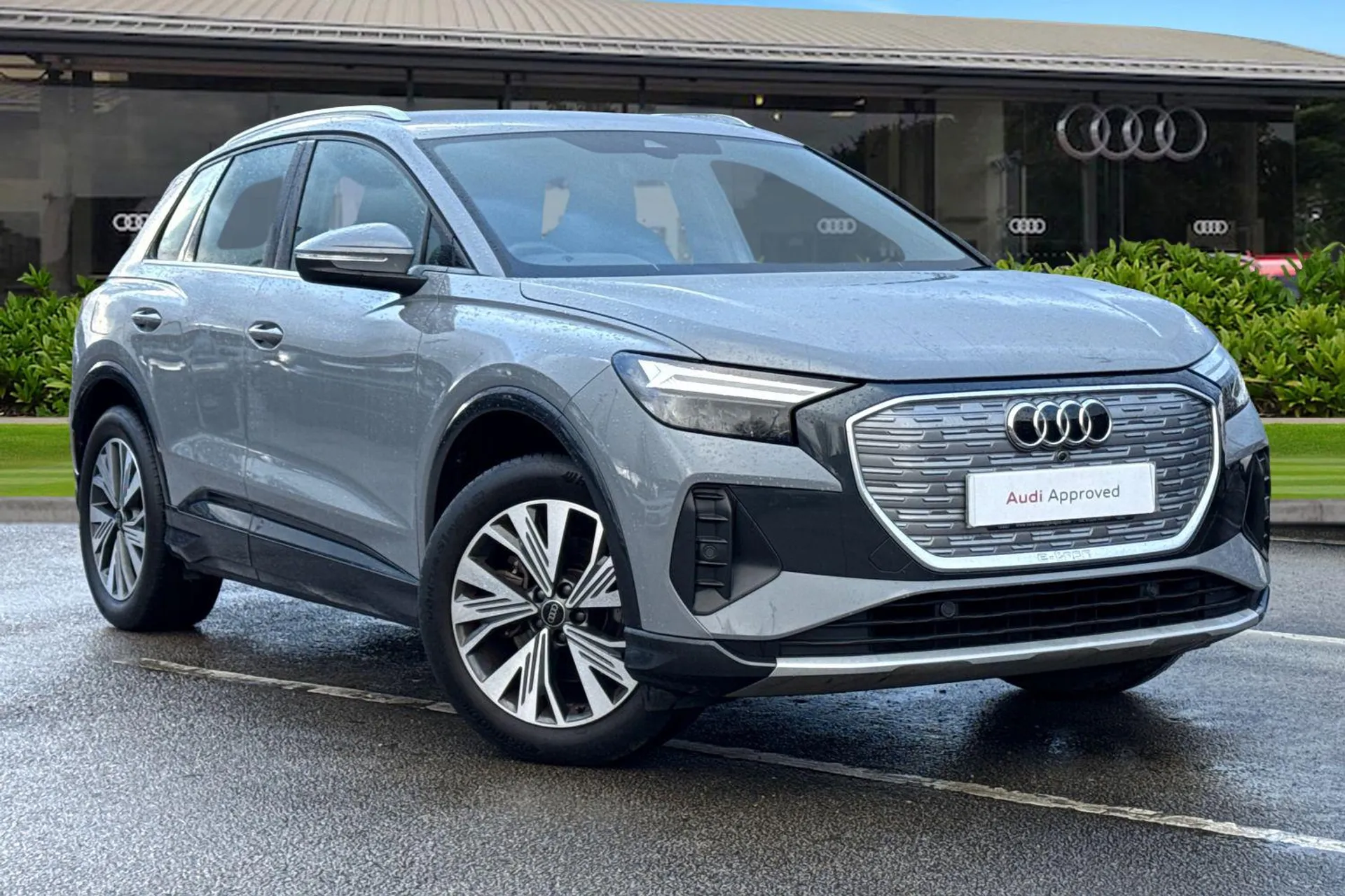 PN73NZU Audi Q4 e-tron Q4  Sport 35 e-tron  125,00 kW Image #1