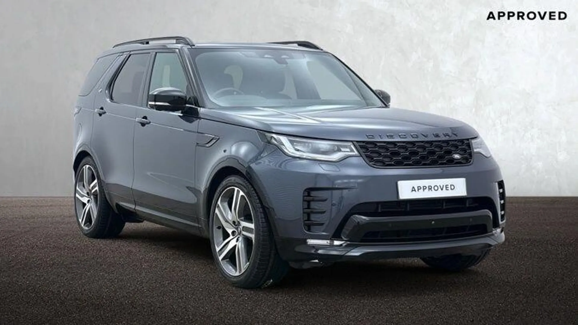 KT74TKC Land Rover Discovery 3.0 D350 Dynamic HSE 5dr Image #1