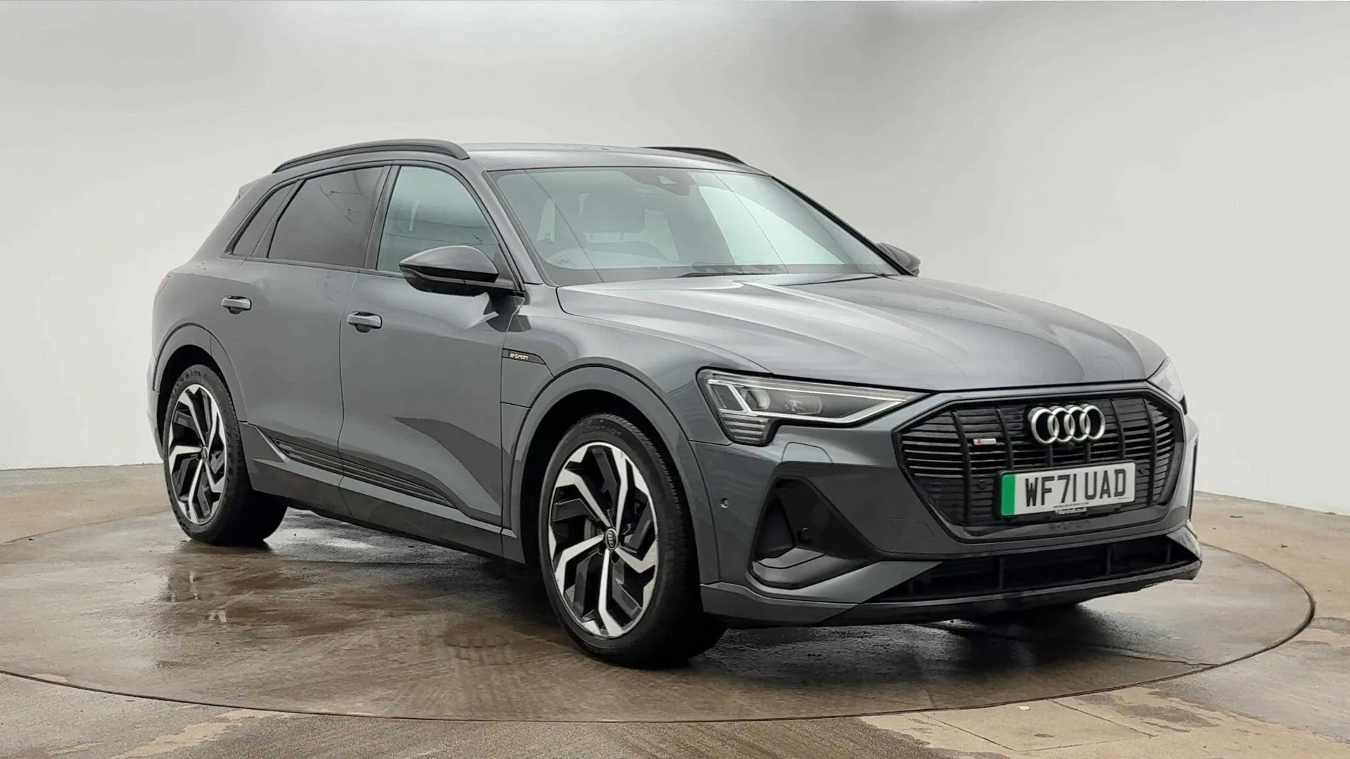 WF71UAD Audi e-tron Black Edition 55 quattro 300,00 kW Image #1