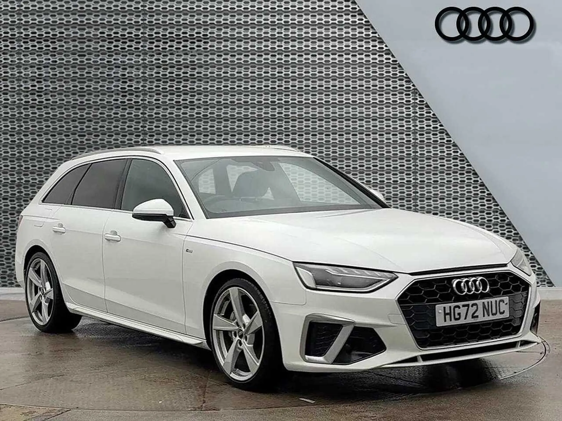 HG72NUC Audi A4 Avant Avant S line 40 TFSI 204 PS S tronic Image #1