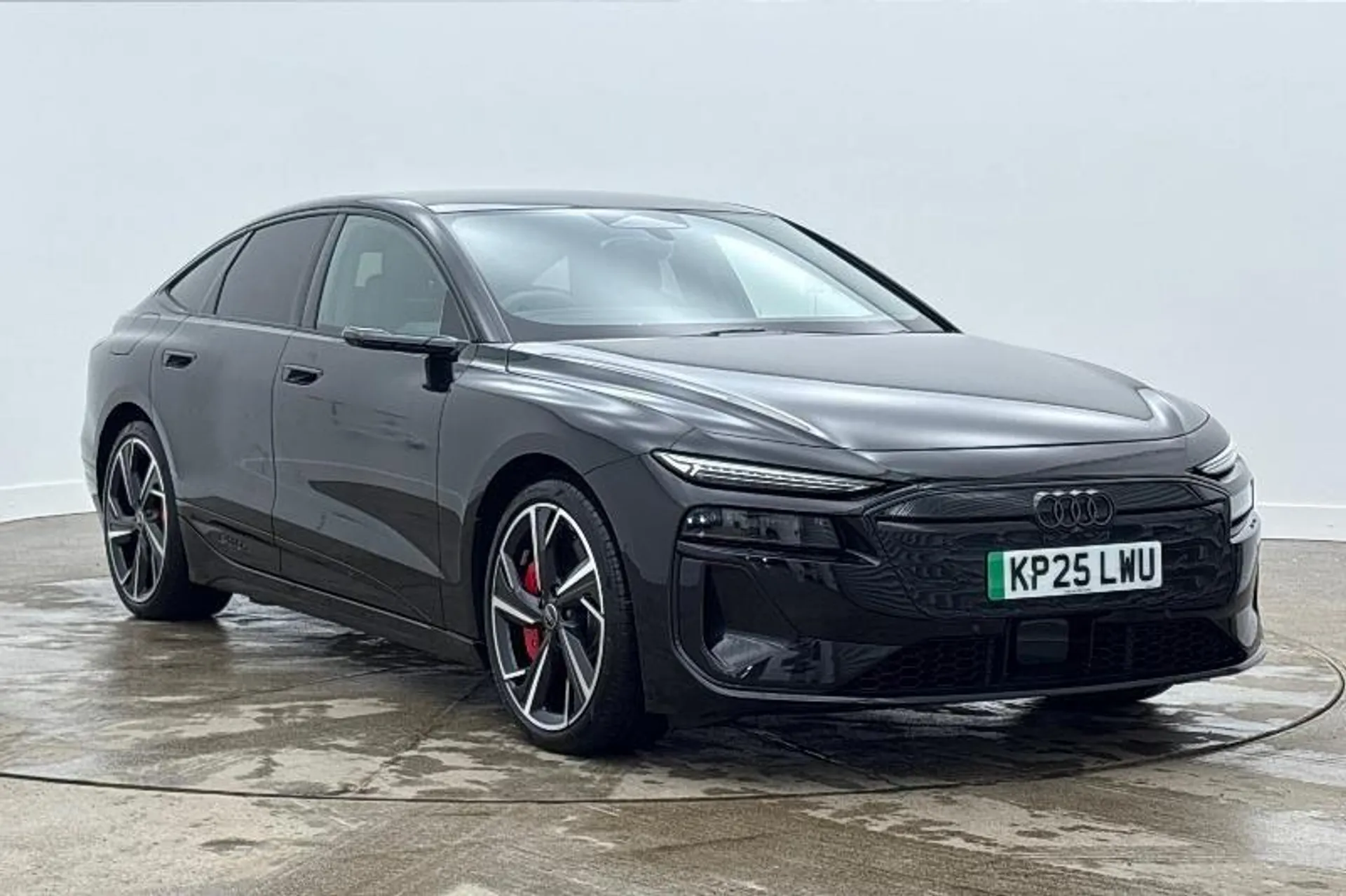 KP25LWU Audi S6 E-Tron Sportback 100kWh Edition 1 Hatchback 5dr Electric Auto quattro (503 ps) Image #1