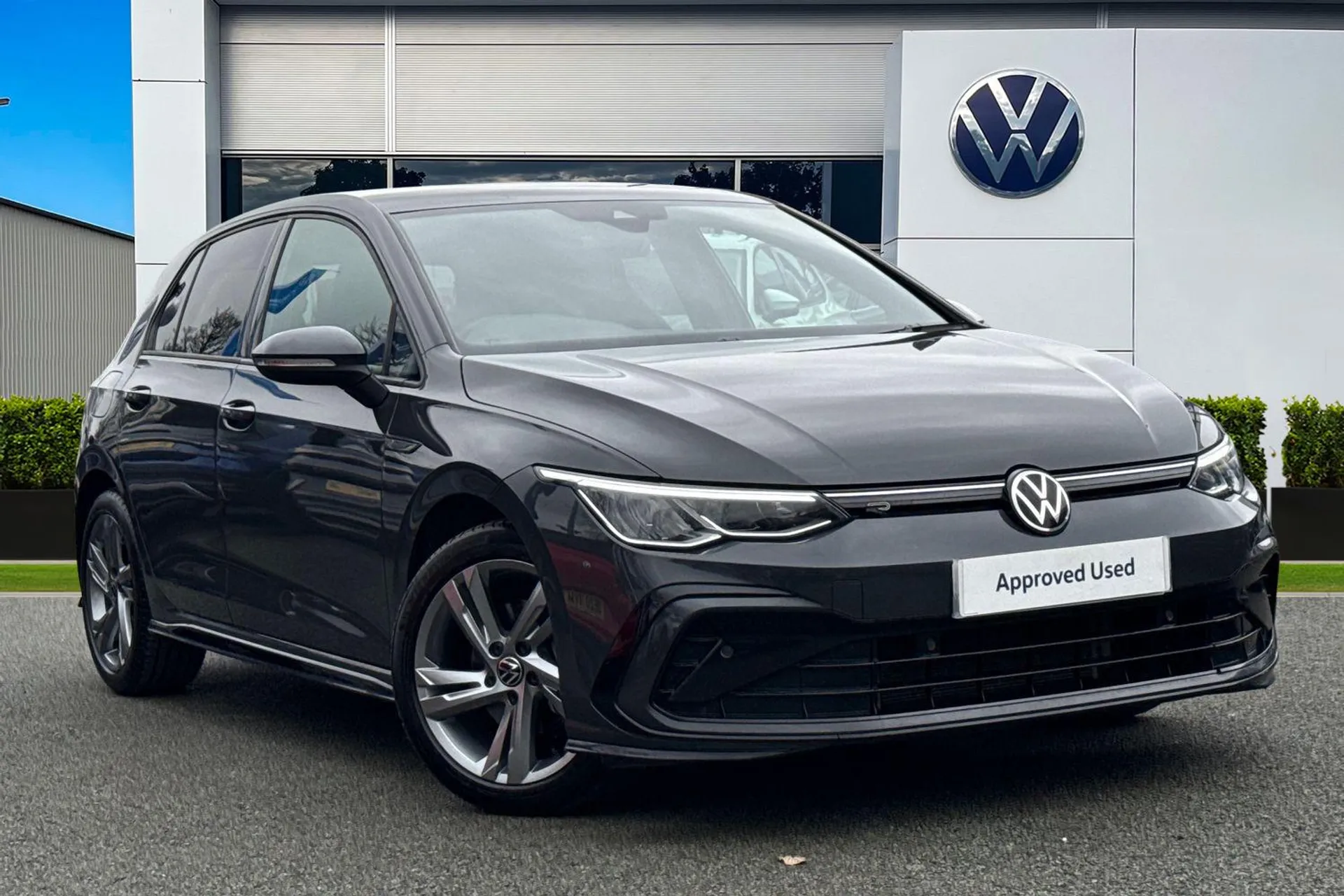 VE71BUH Volkswagen Golf 1.5 TSI R-Line 5dr | Heated Seats | ACC Image #1