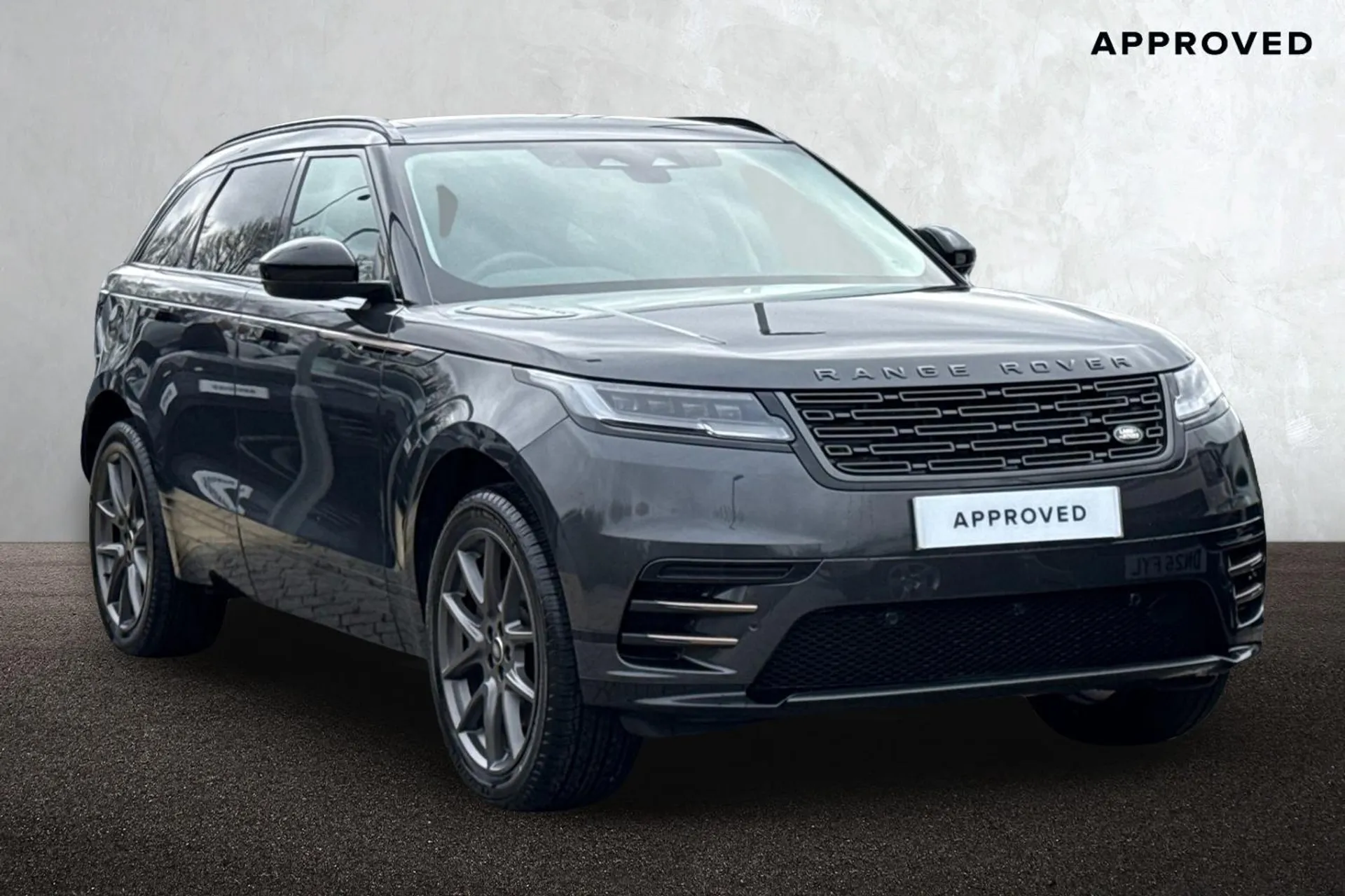 KS74TXG Land Rover Range Rover Velar 2.0 P400e Dynamic HSE 5dr Image #1