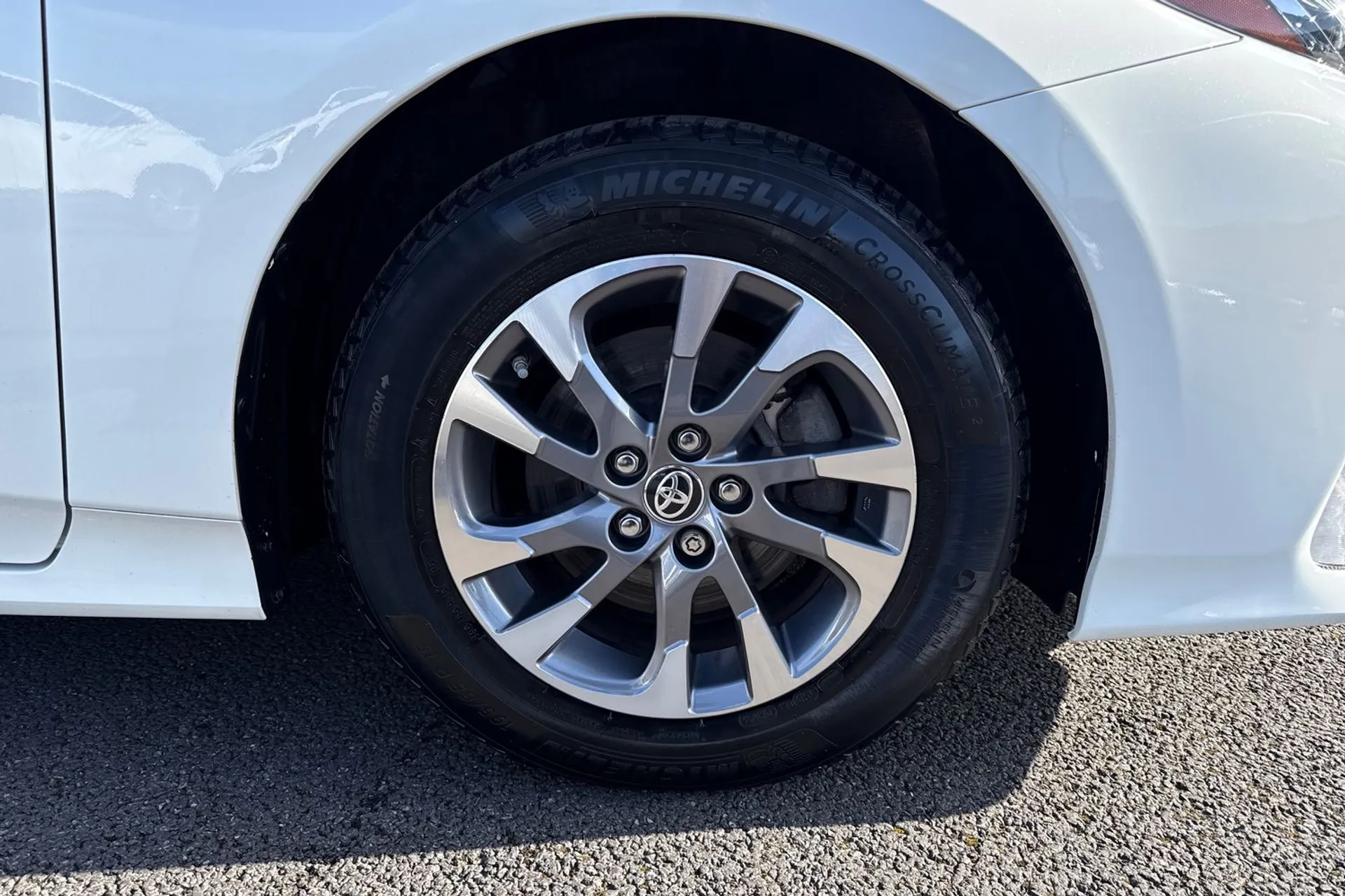 WU20RKA Toyota Prius 1.8 VVT 8.8kWh Business Edition Plus CVT Euro