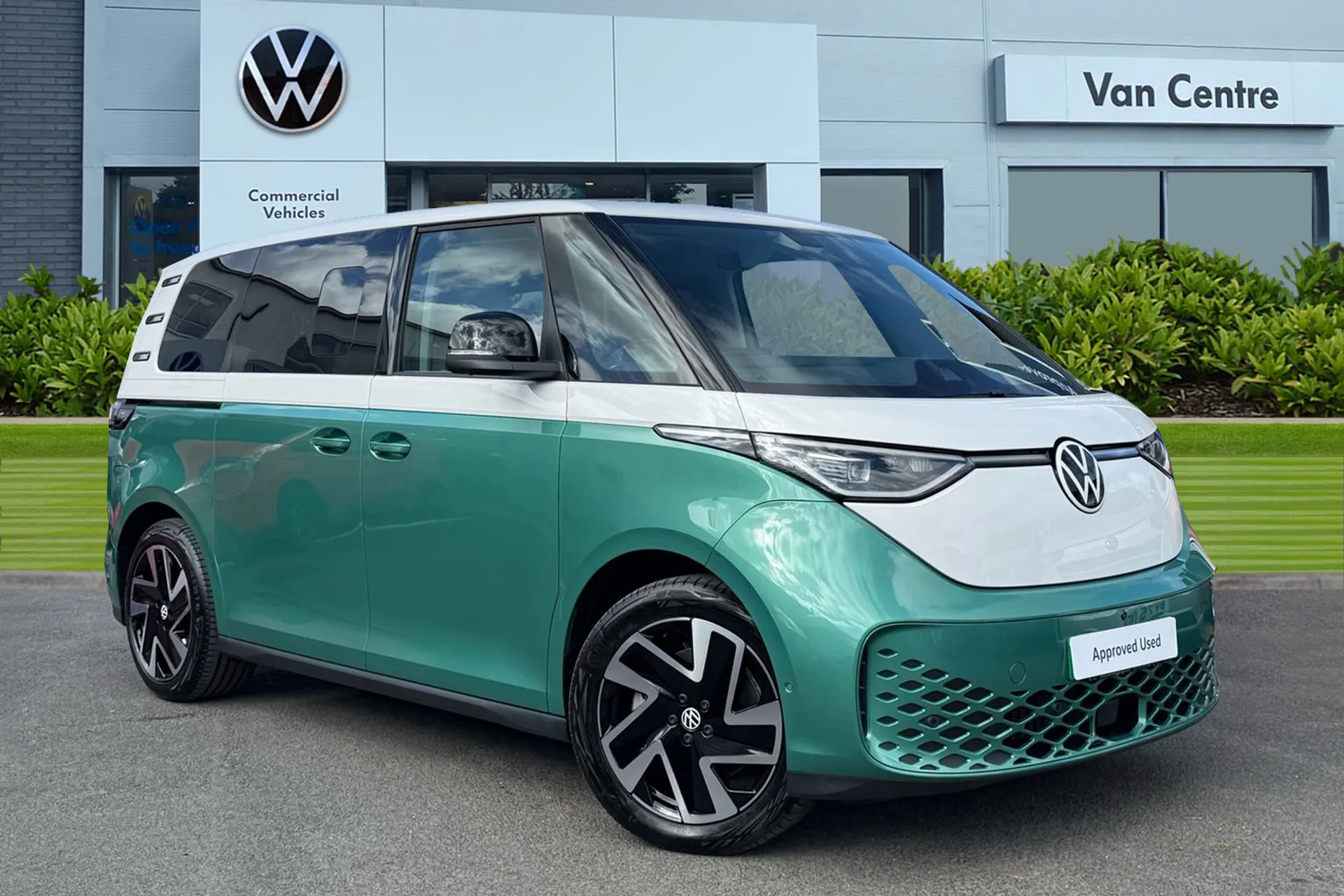 BV26ORW Volkswagen ID. Buzz 210kW Style Pro SWB 79kWh 5dr Auto 5 Seat Image #1