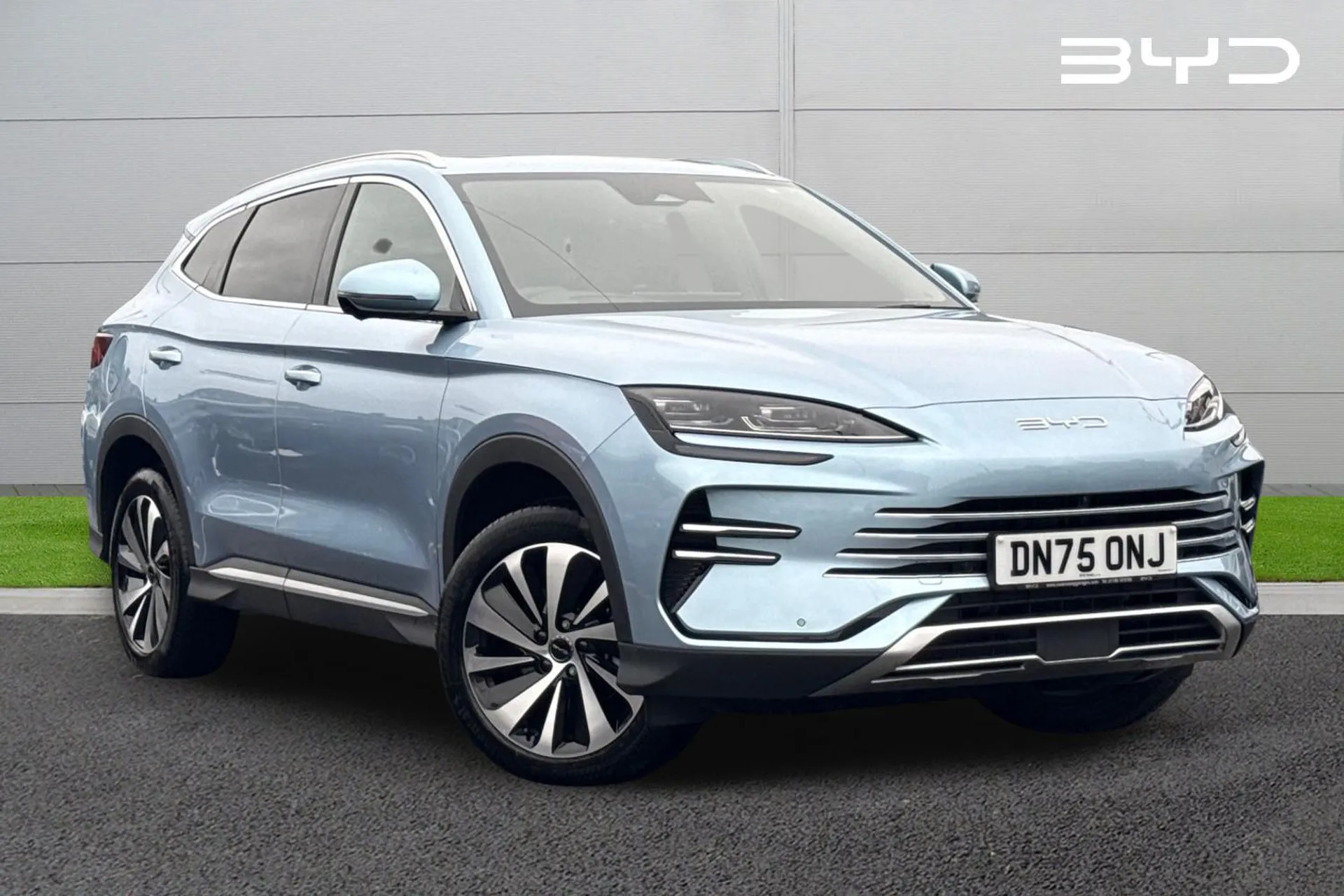 DN75ONJ BYD Seal U 1.5 18.3kWh Boost CVT Auto Euro 6 (s/s) 5dr Image #1