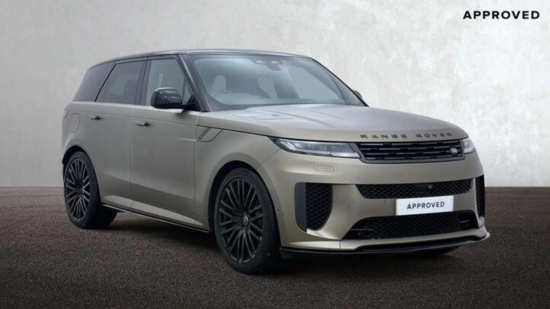 KP74YBV Land Rover Range Rover Sport 4.4 P635 SV Edition One (Carbon Bronze Matte) 5dr Image #1