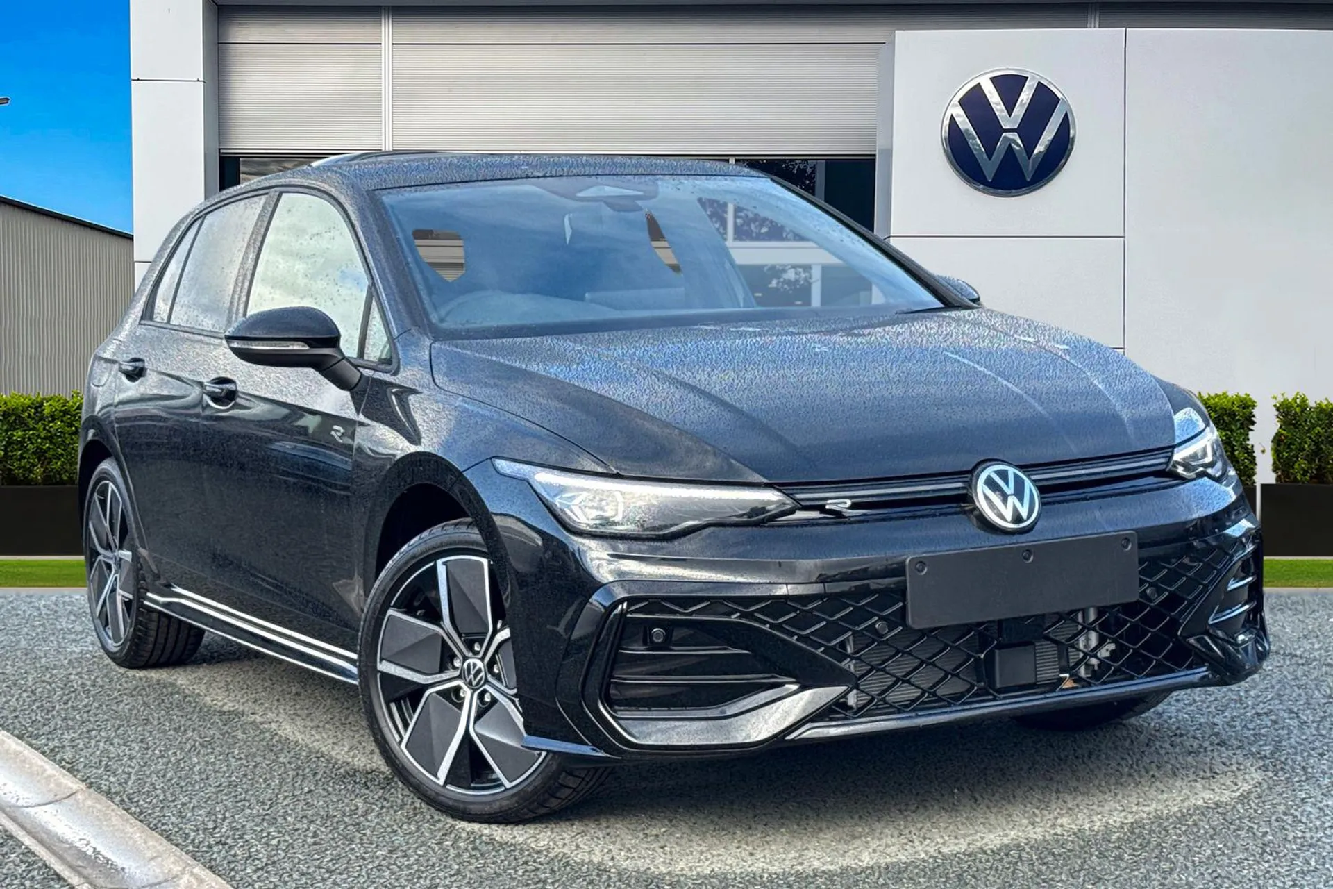  Volkswagen Golf 1.5 eTSI MHEV Black Edition DSG Euro 6 (s/s) 5dr Image #1