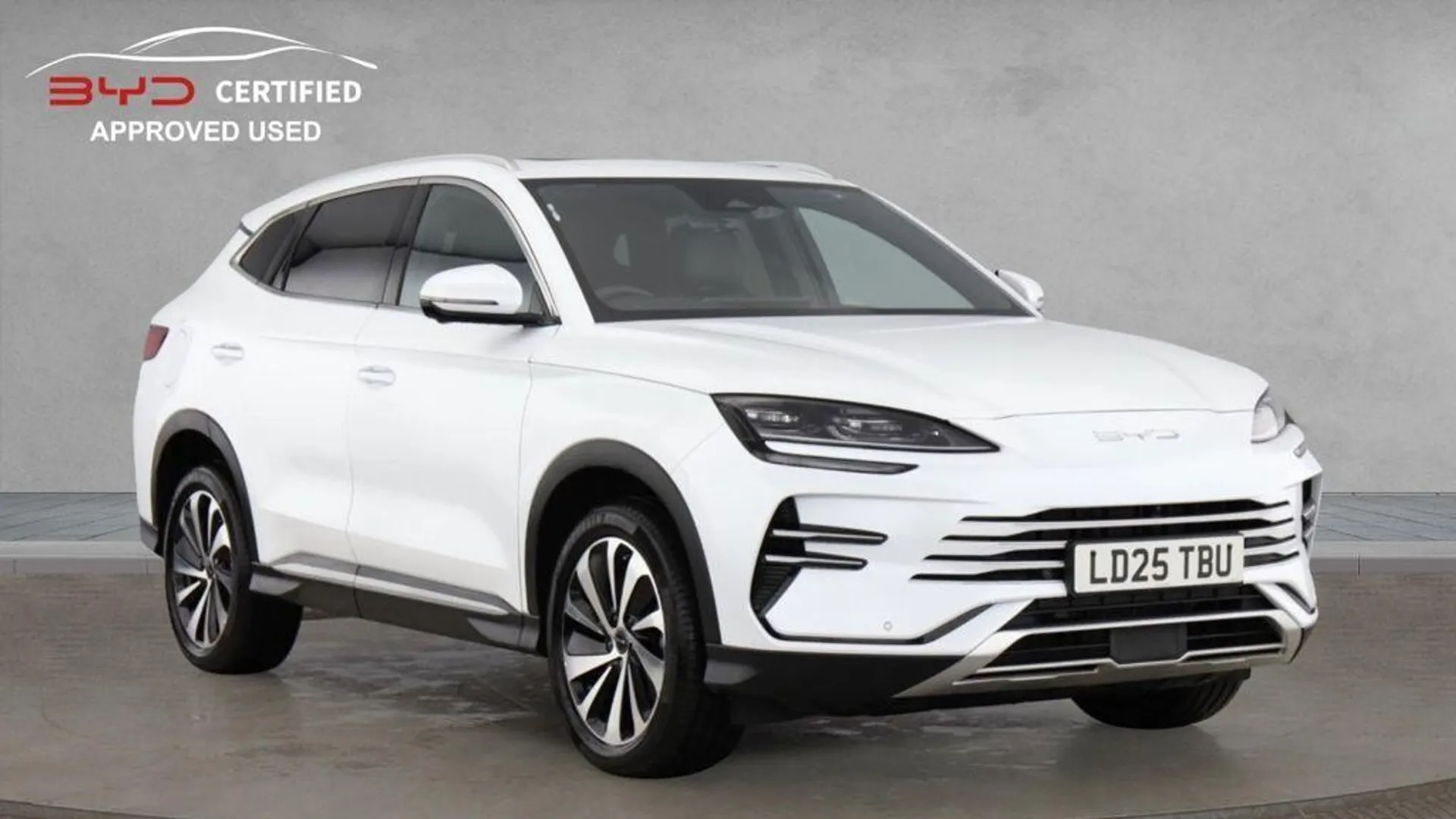 LD25TBU BYD Seal U 1.5 18.3kWh Boost CVT Auto Euro 6 (s/s) 5dr Image #1